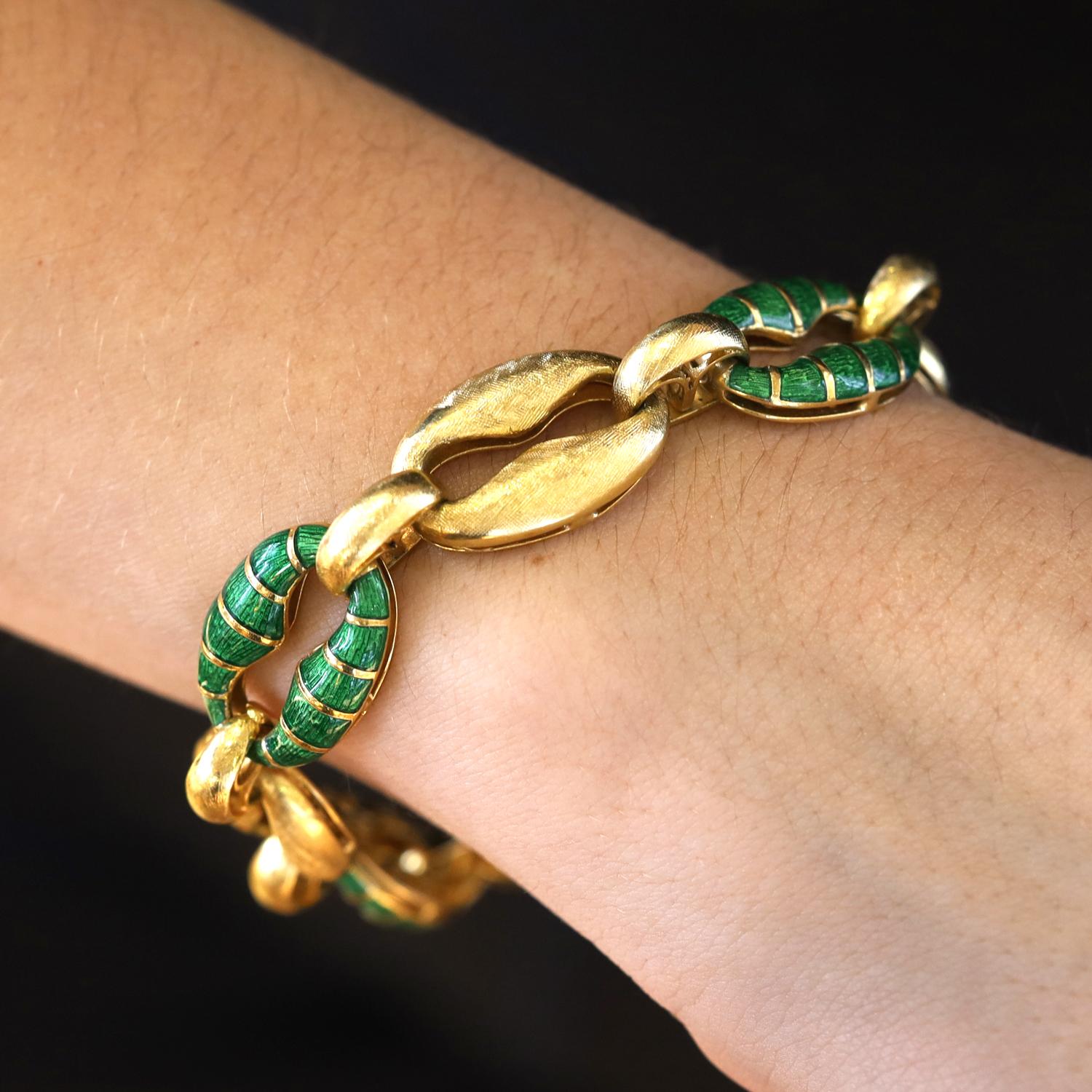 Bracciale retrò italiano a maglie pesanti in oro e smalto 18k In condizioni buone in vendita a Santa Barbara, CA