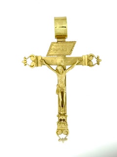 Retro Italian 18kt Yellow Gold Crucifix