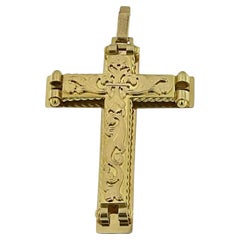 Cruz Retro Italiana de Oro Amarillo con Diseño de Flor de Lirio