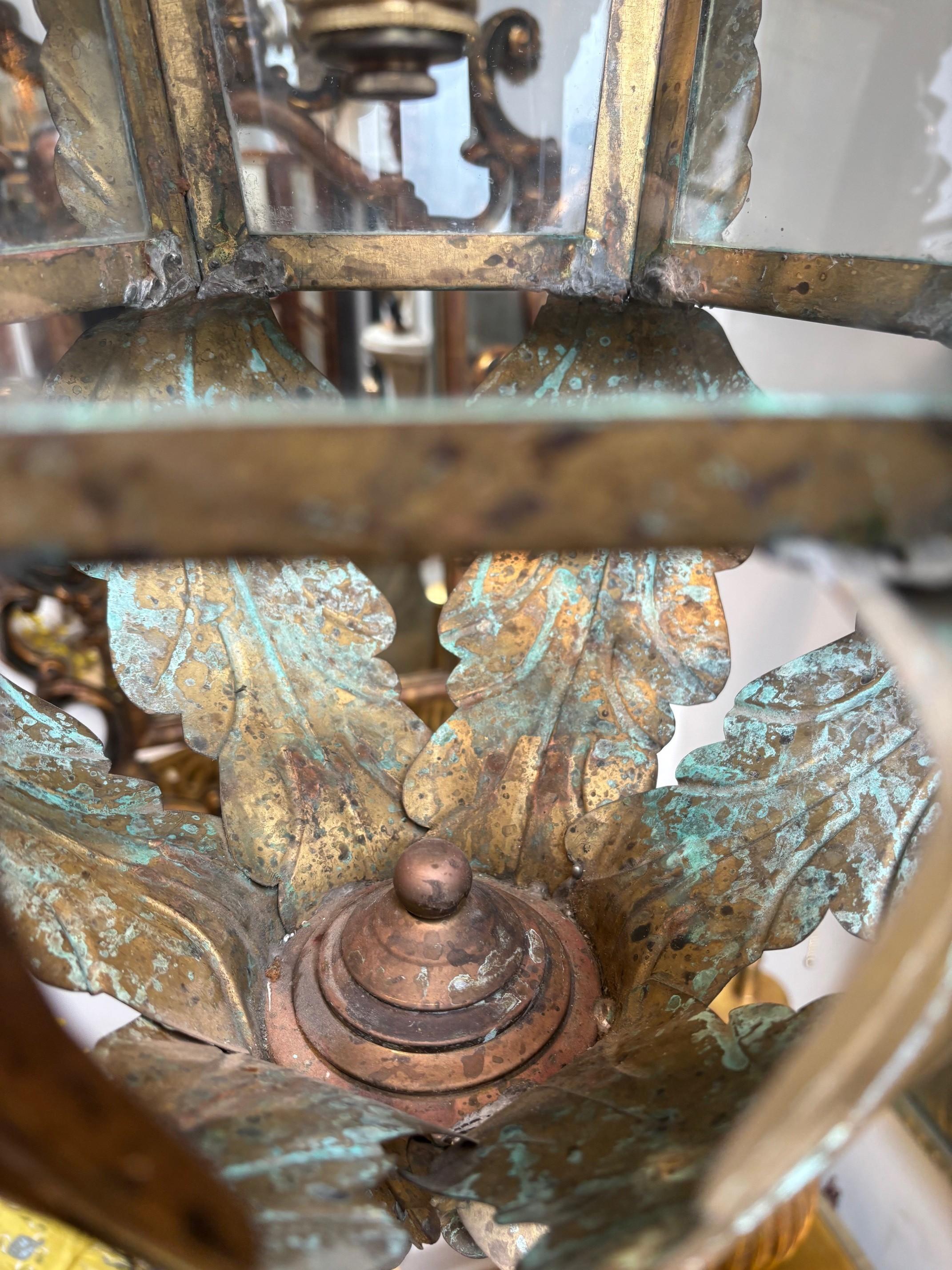 Retro Italian Handcrafted Solid Brass and Glass Six Sided Hanging Tole Lantern For Sale 2