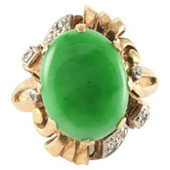 Bague cocktail rétro en jade et diamants