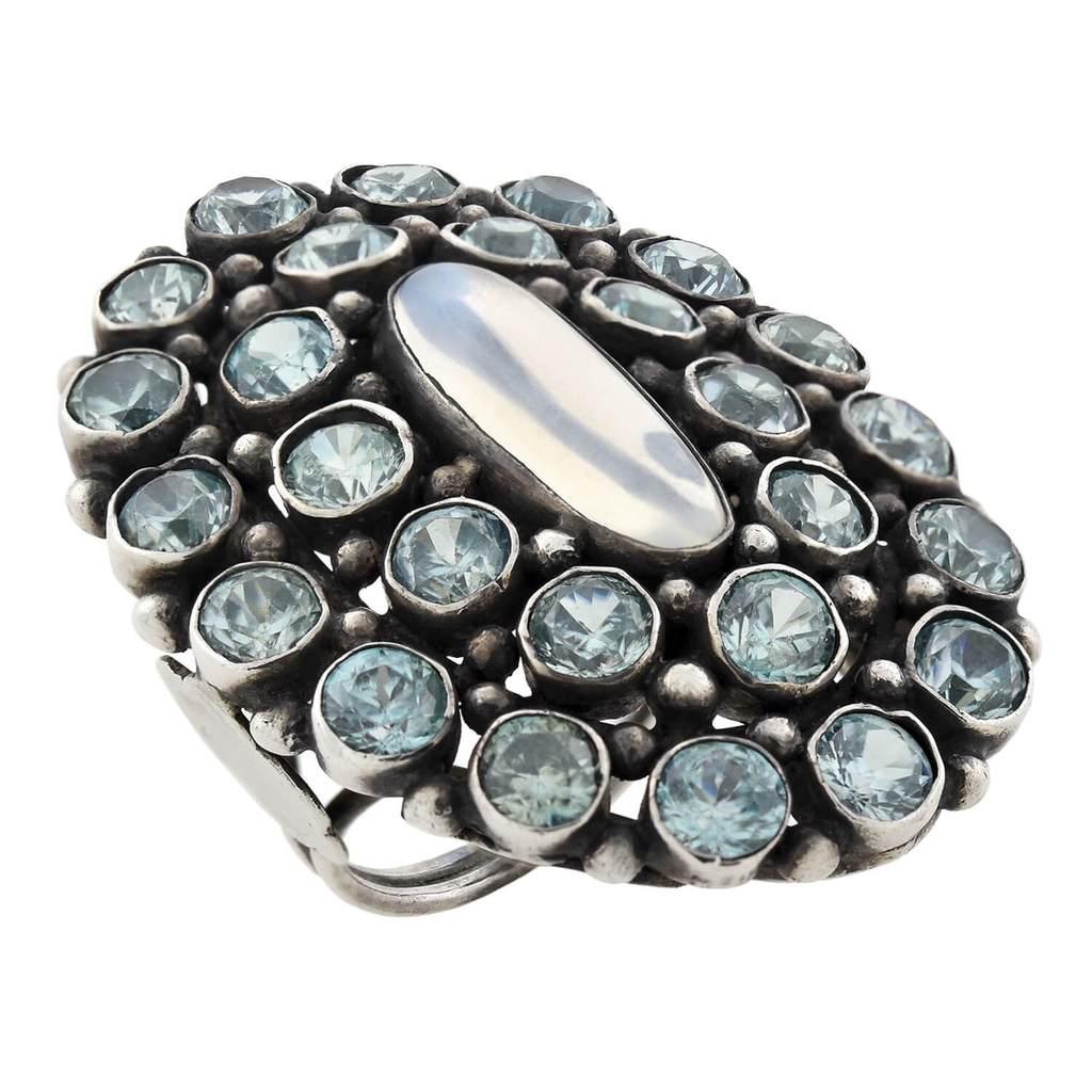 Retro Großer Mondstein und blauer Zirkon Cluster Ring (Cabochon) im Angebot