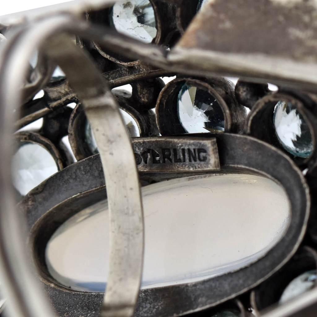 Retro Großer Mondstein und blauer Zirkon Cluster Ring im Zustand „Gut“ im Angebot in Narberth, PA