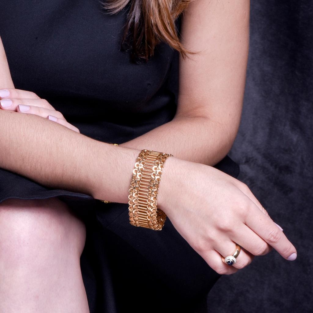 Women's Retro Machine Age Design Wide Rose Gold Mesh Bracelet