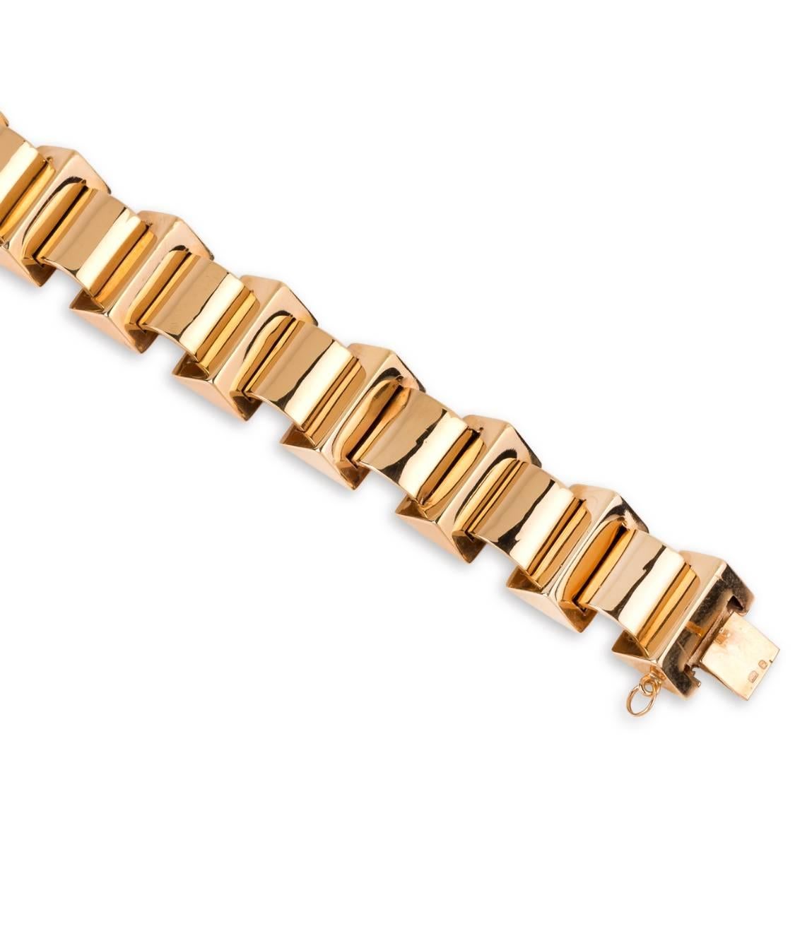 Retro Machine Age Yellow Gold Tank Bracelet In Excellent Condition For Sale In Lisbon, PT