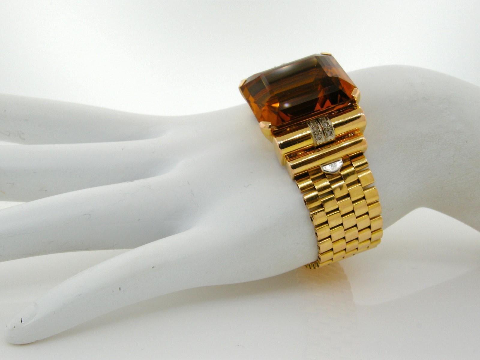 Retro Madeira 57.00 Carat Citrine Gold Bracelet In Good Condition For Sale In Beverly Hills, CA