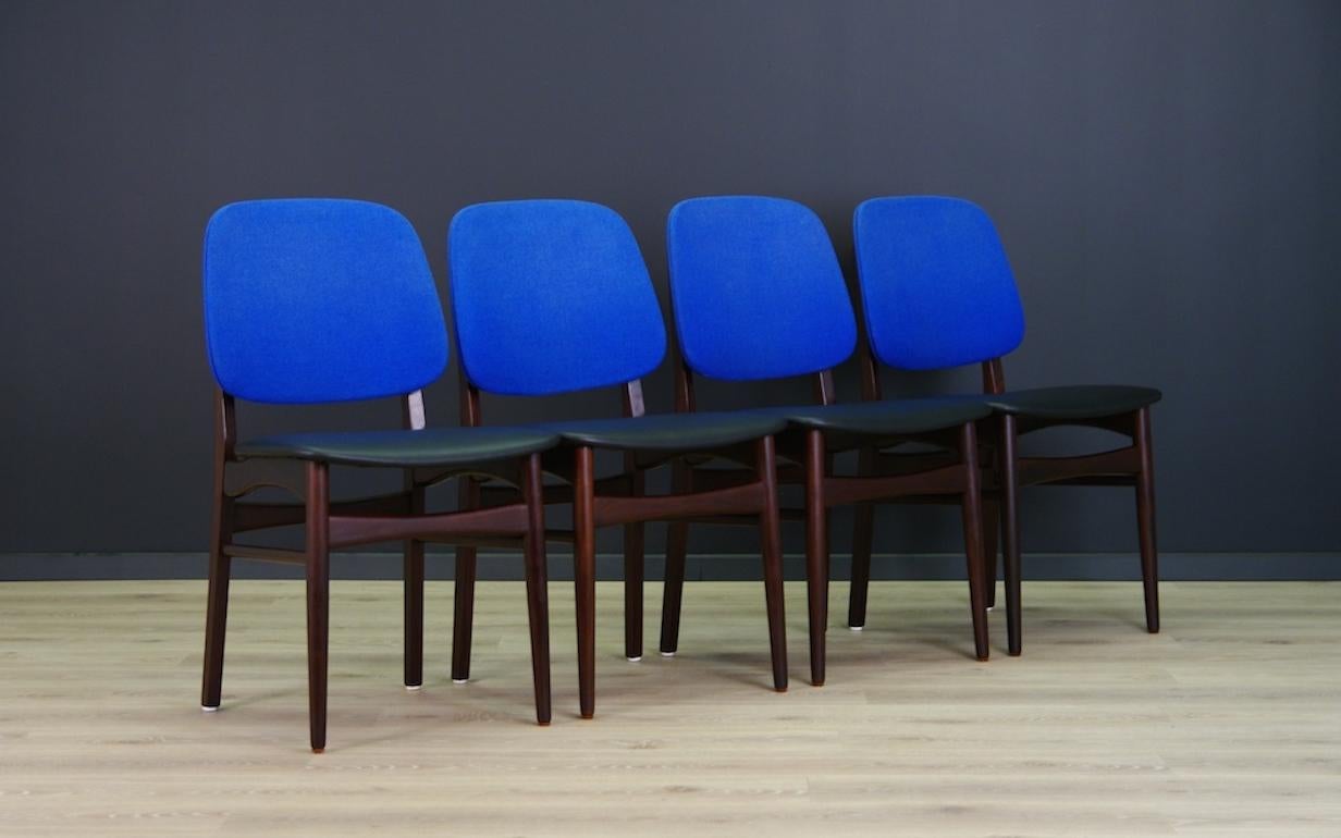 Set of four chairs of the 1960s-1970s. Minimalist form. Construction made of mahogany wood. The form upholstered with the original fabric and eco leather. Chairs in good condition with visible signs of wear.

Price per set
Dimensions: Height