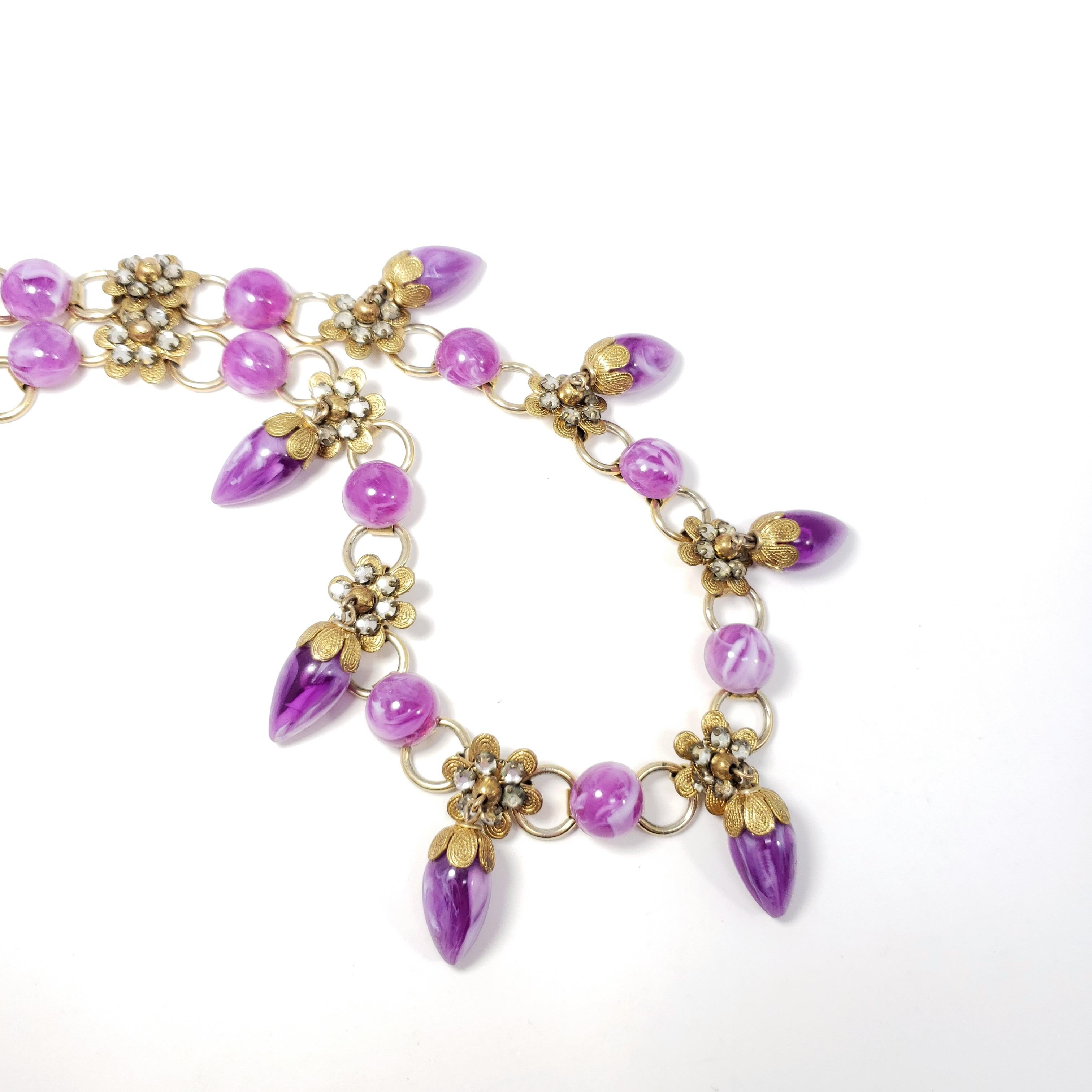 Retro Marbled Violet Dangling Crystal Flower Necklace, Gold In Excellent Condition For Sale In Milford, DE
