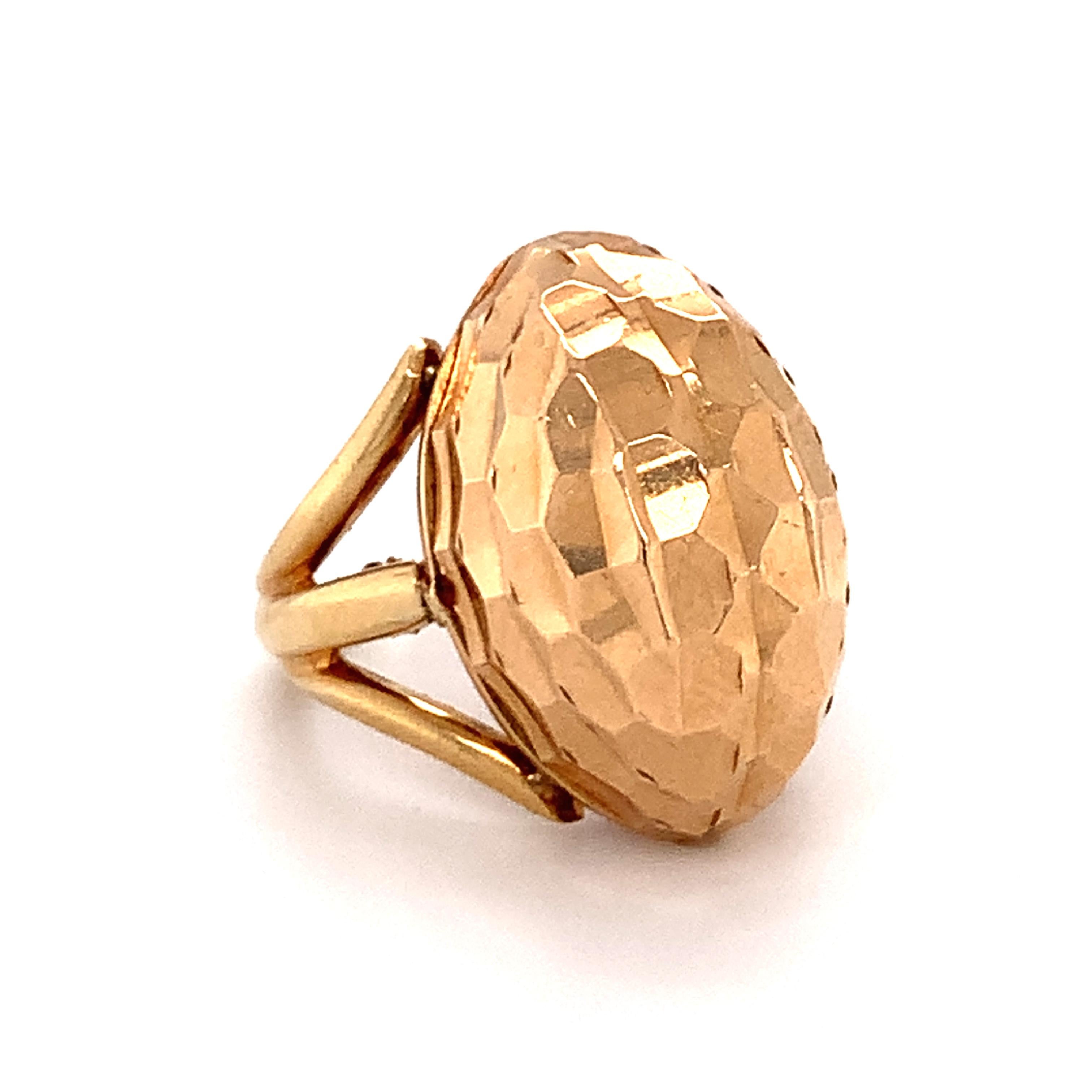 Retro Marquise-Shaped Hammered Rose Gold Ring In Good Condition For Sale In Beverly Hills, CA