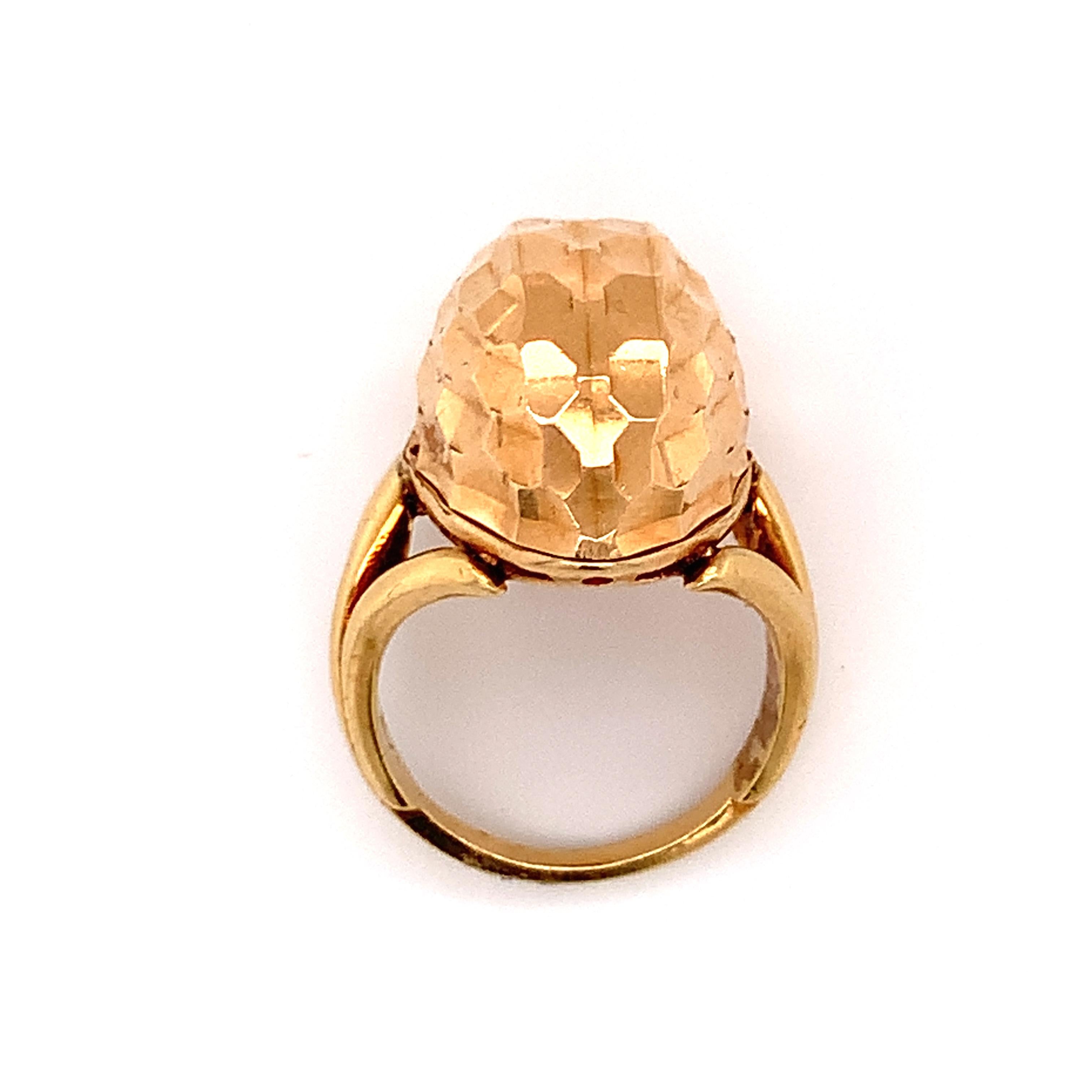 Retro Marquise-Shaped Hammered Rose Gold Ring For Sale 2