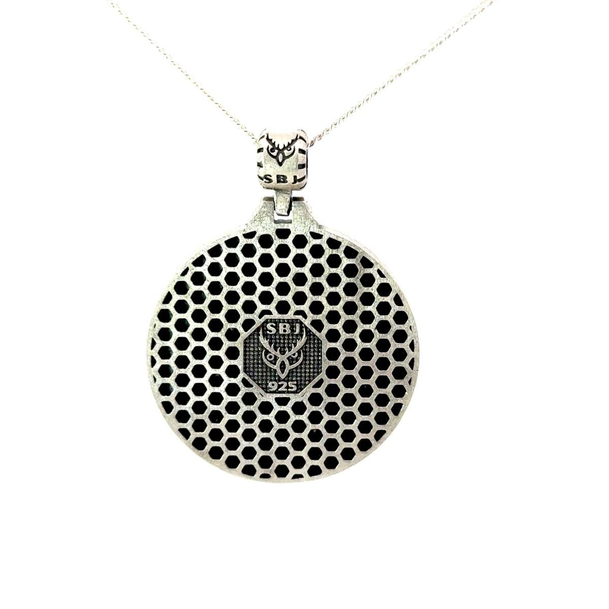 Retro Mary and Jesus Medallion Pendant Jewelry Made in 925 Sterling Silver For Sale 7