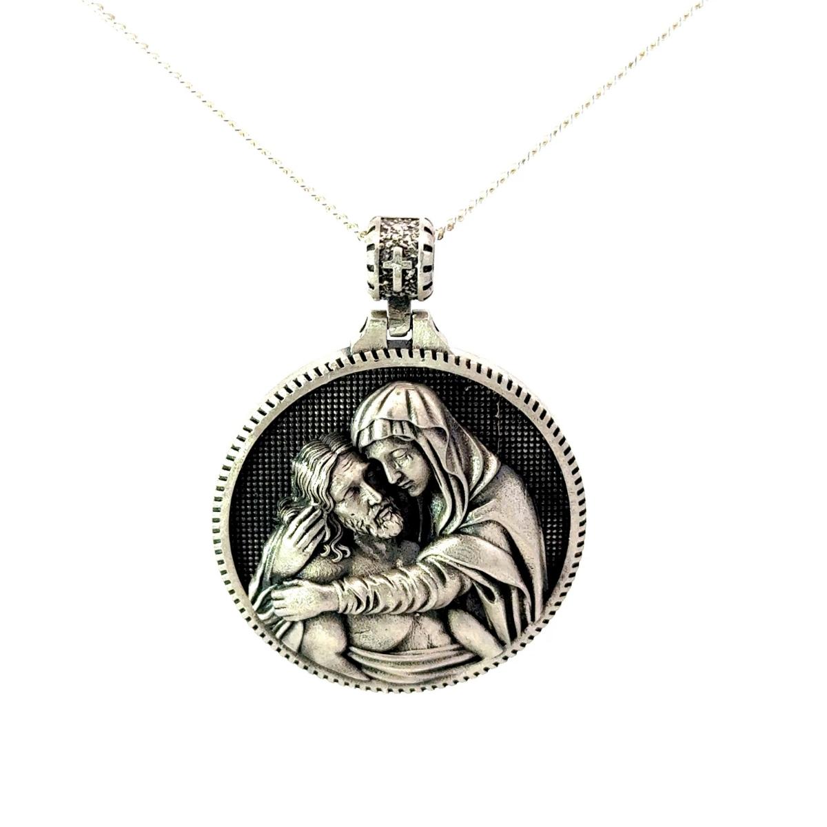 Retro Mary and Jesus Medallion Pendant Jewelry Made in 925 Sterling Silver For Sale 3