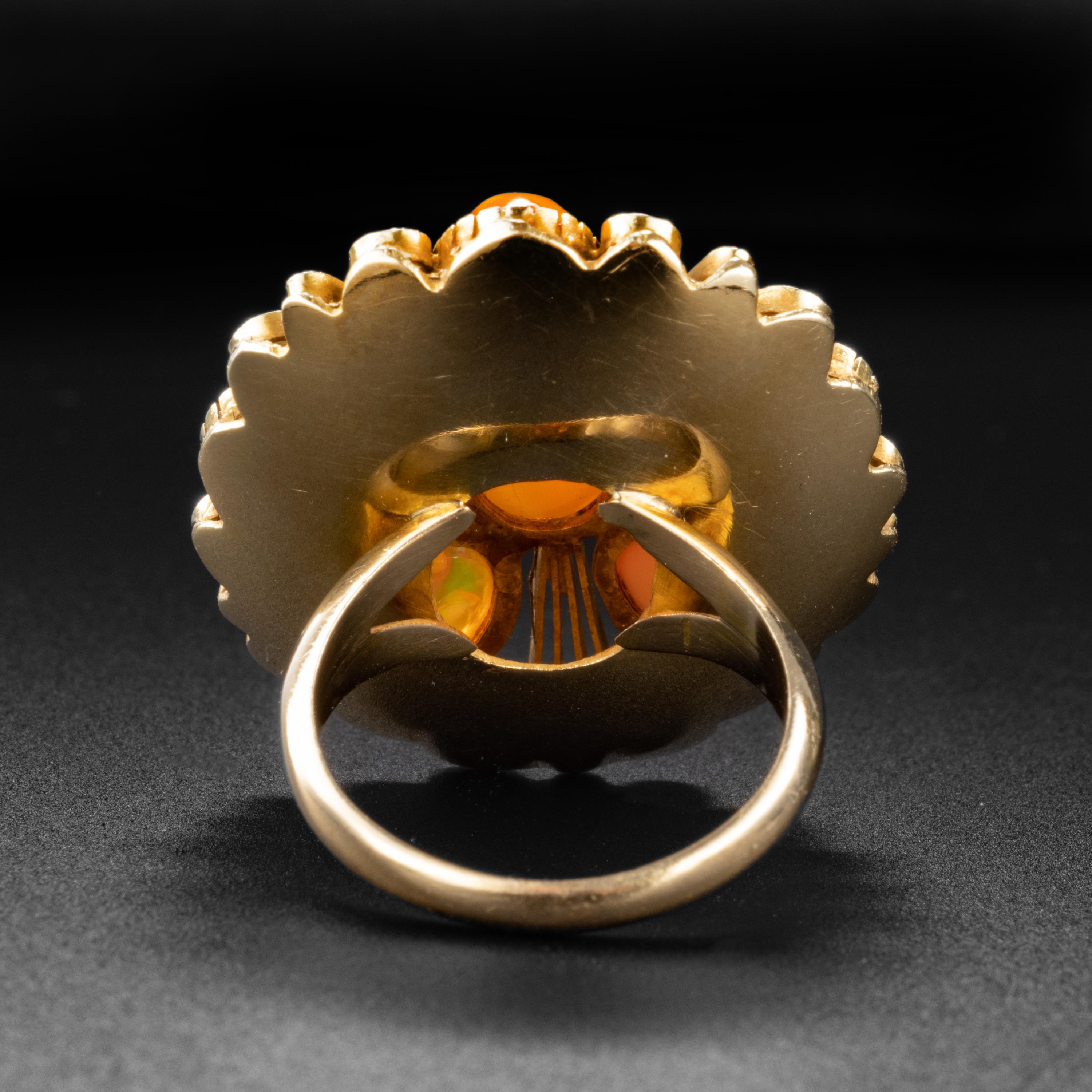 Feueropal-Ring zertifiziert 5,5 Karat ca. 1940er Jahre für Damen oder Herren im Angebot