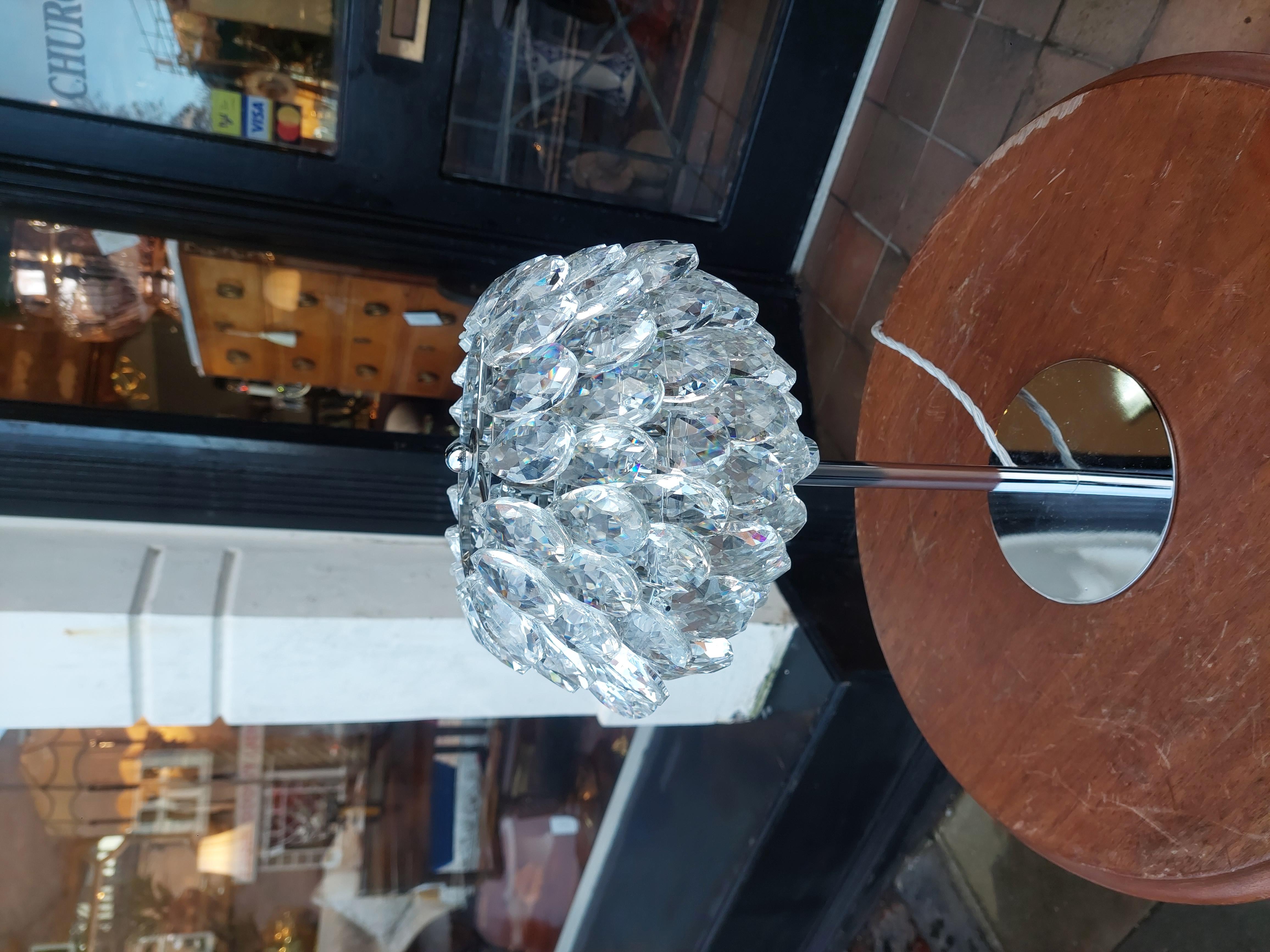 Retro Mid Century Crystal & Chrome Table Lamp For Sale 2