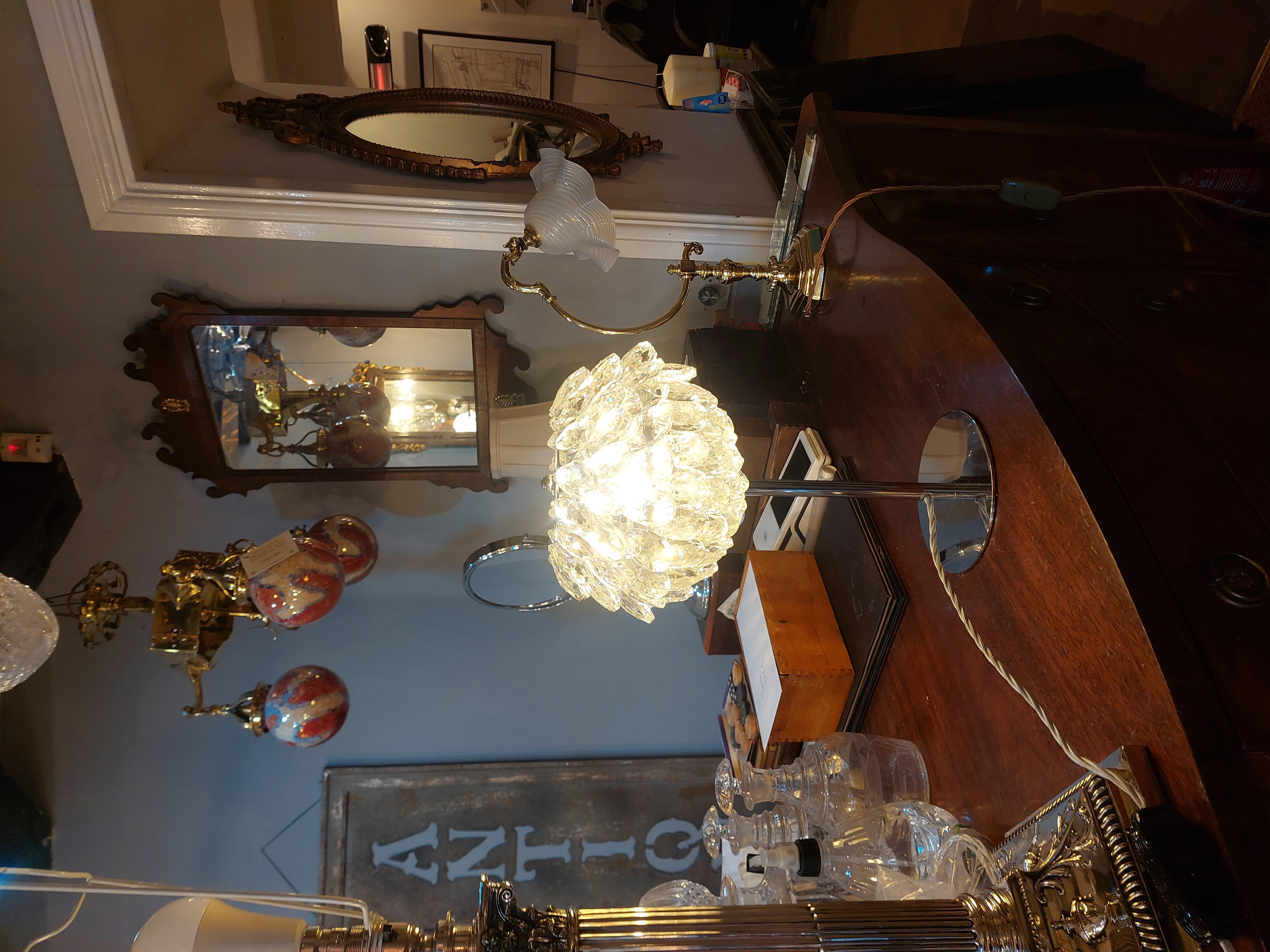 Retro Mid Century Crystal & Chrome Table Lamp For Sale 3