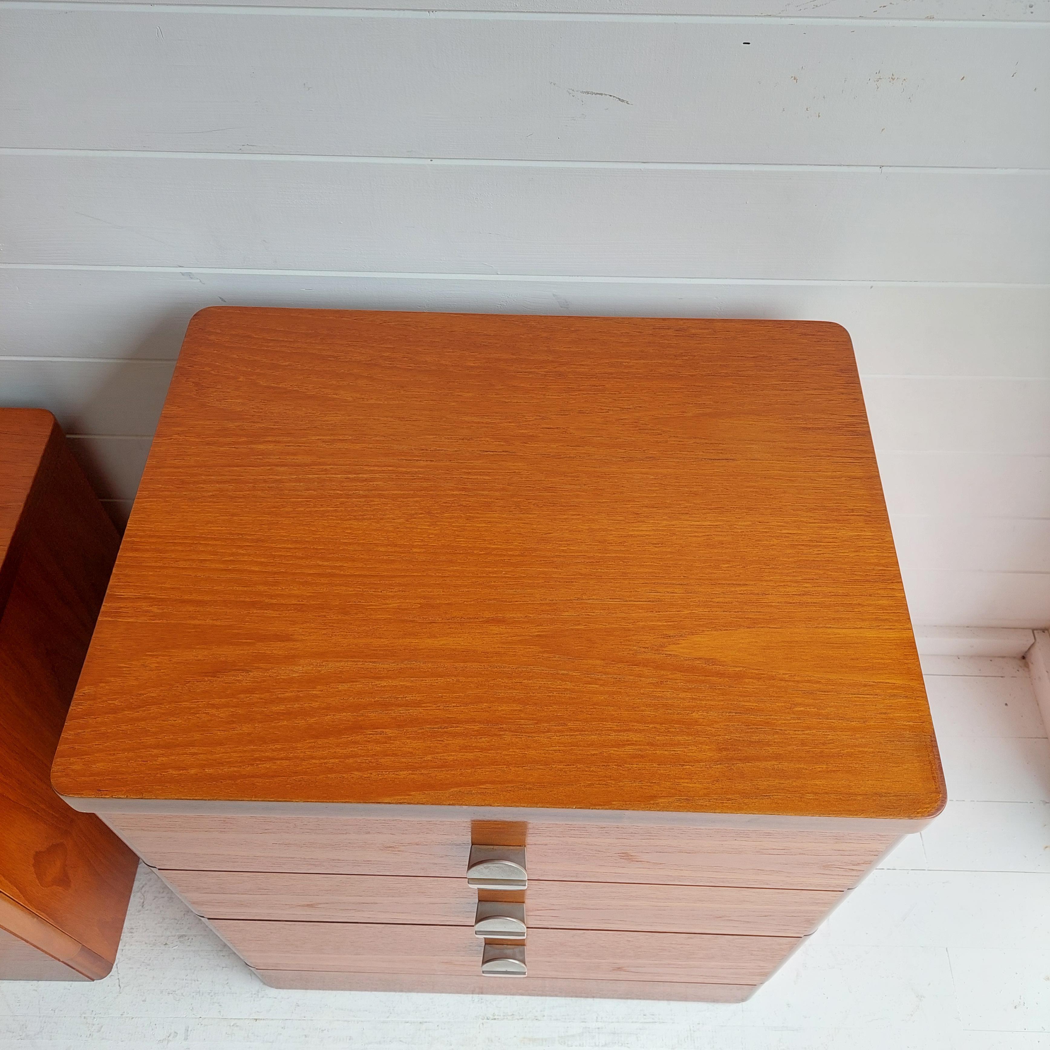 20th Century Retro Midcentury Stag Cantata Teak Bedside Tables Drawers Nightstands, 70s