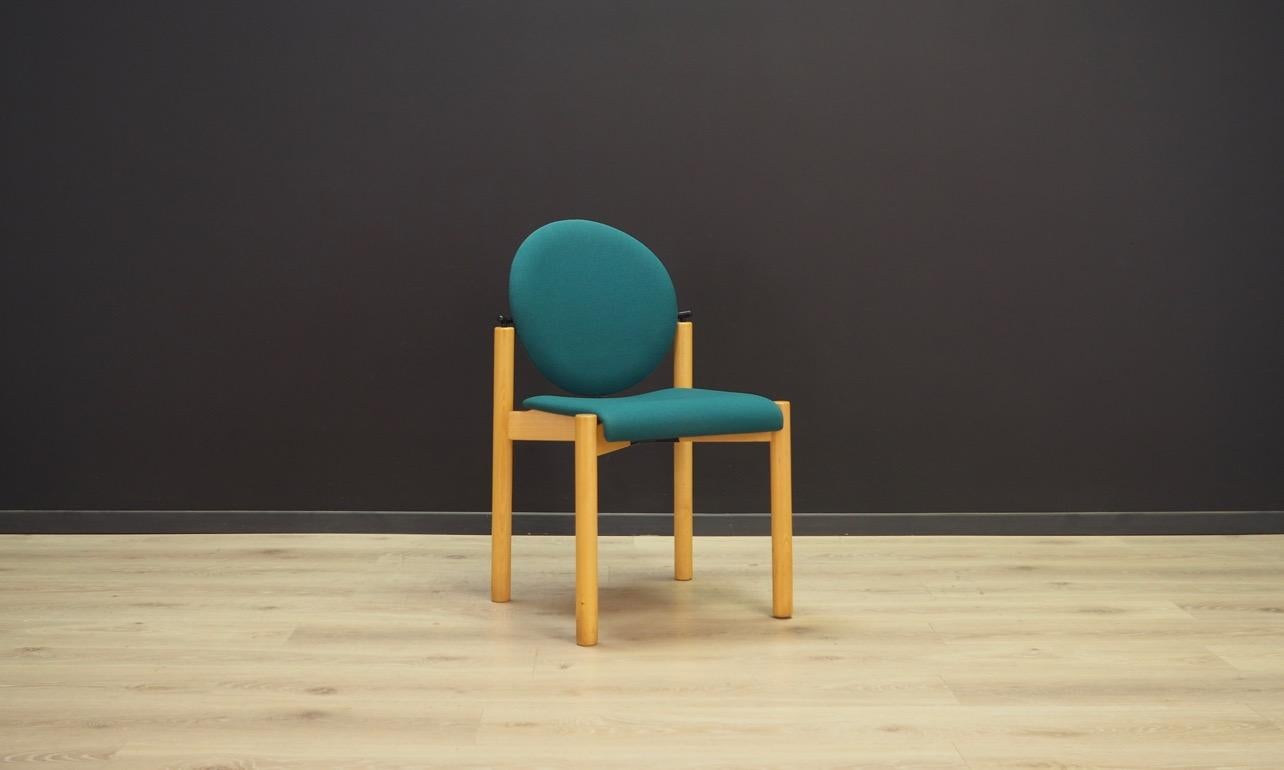 Stylish chair from the 1960s-1970s, a beautiful Minimalist form. Manufactured by KUSCH + CO. The seat is covered with an original green upholstery. The construction of beech wood. Preserved in good condition, directly for use.

Dimensions: Height
