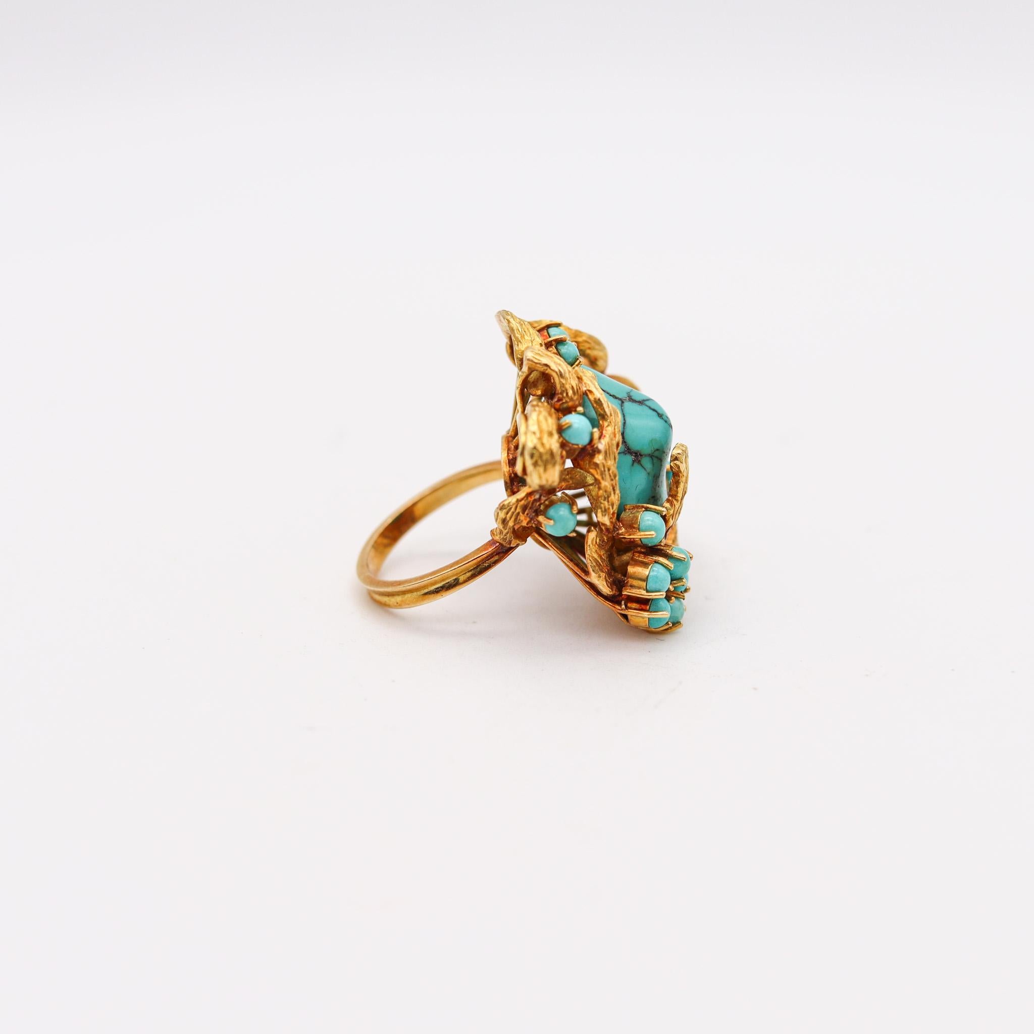 Cabochon Retro Modern 1960  Italian Free Form Cocktail Ring In 18Kt Gold With Turquoises For Sale