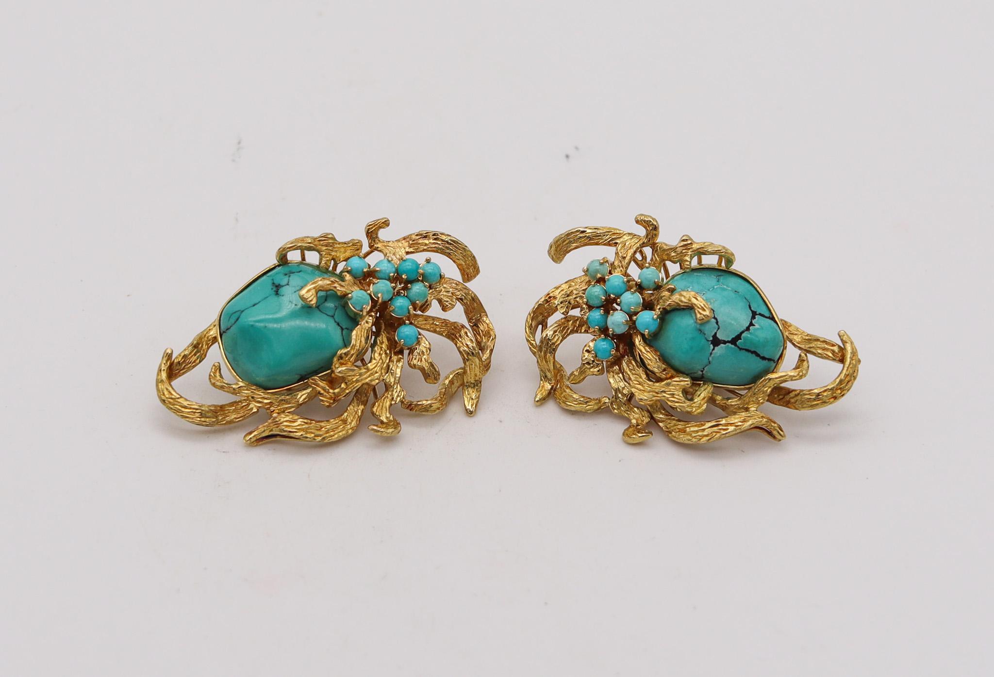Retro modernist clips-on earrings with turquoises.

A gorgeous sculptural pair of earrings, created with voluptuous organic free shapes during the mid-century period, back in the 1960. These clips are very beautiful and unusual and has been designed