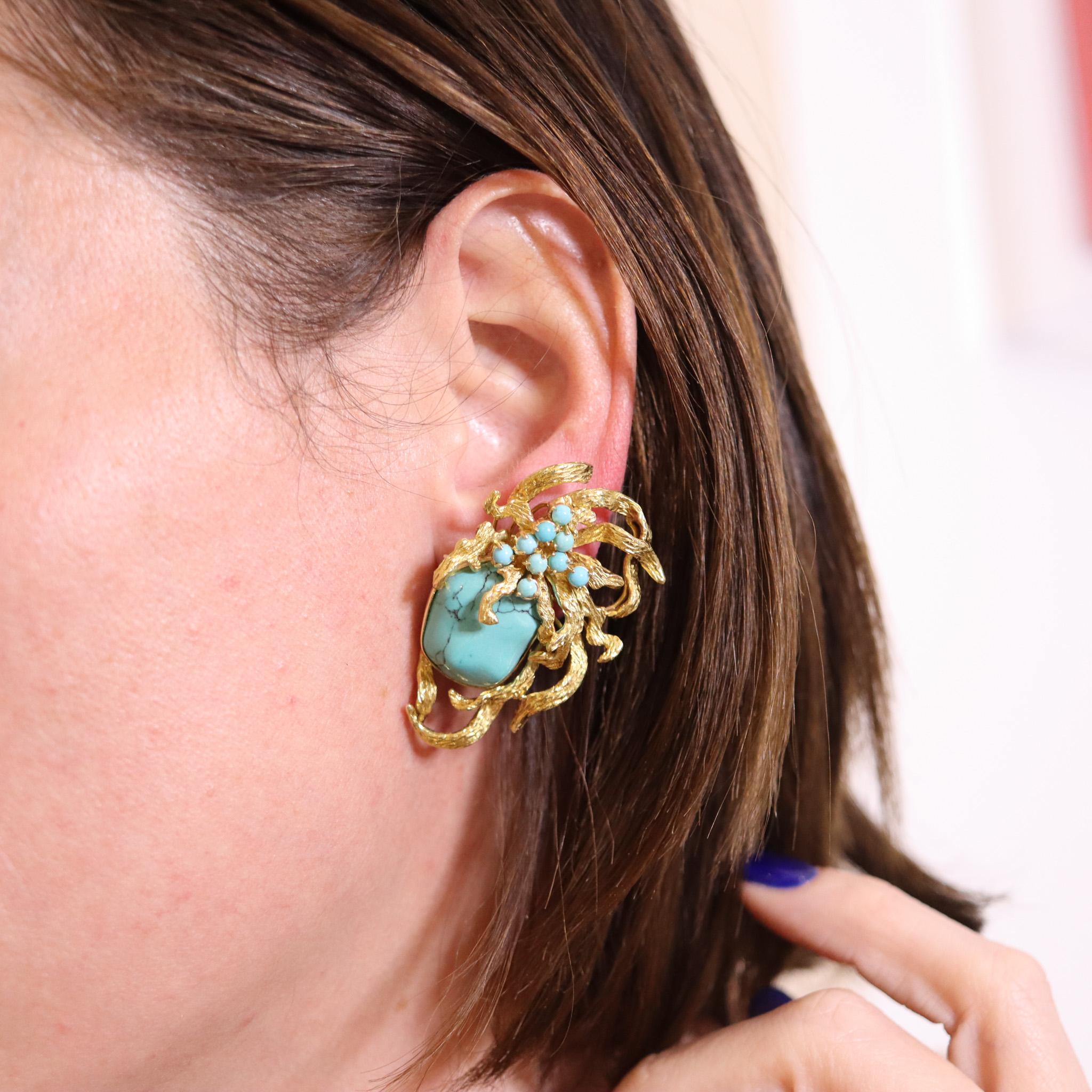 Retro Modern 1960  Italian Free Form Earrings In 18Kt Yellow Gold With Turquoise For Sale 1