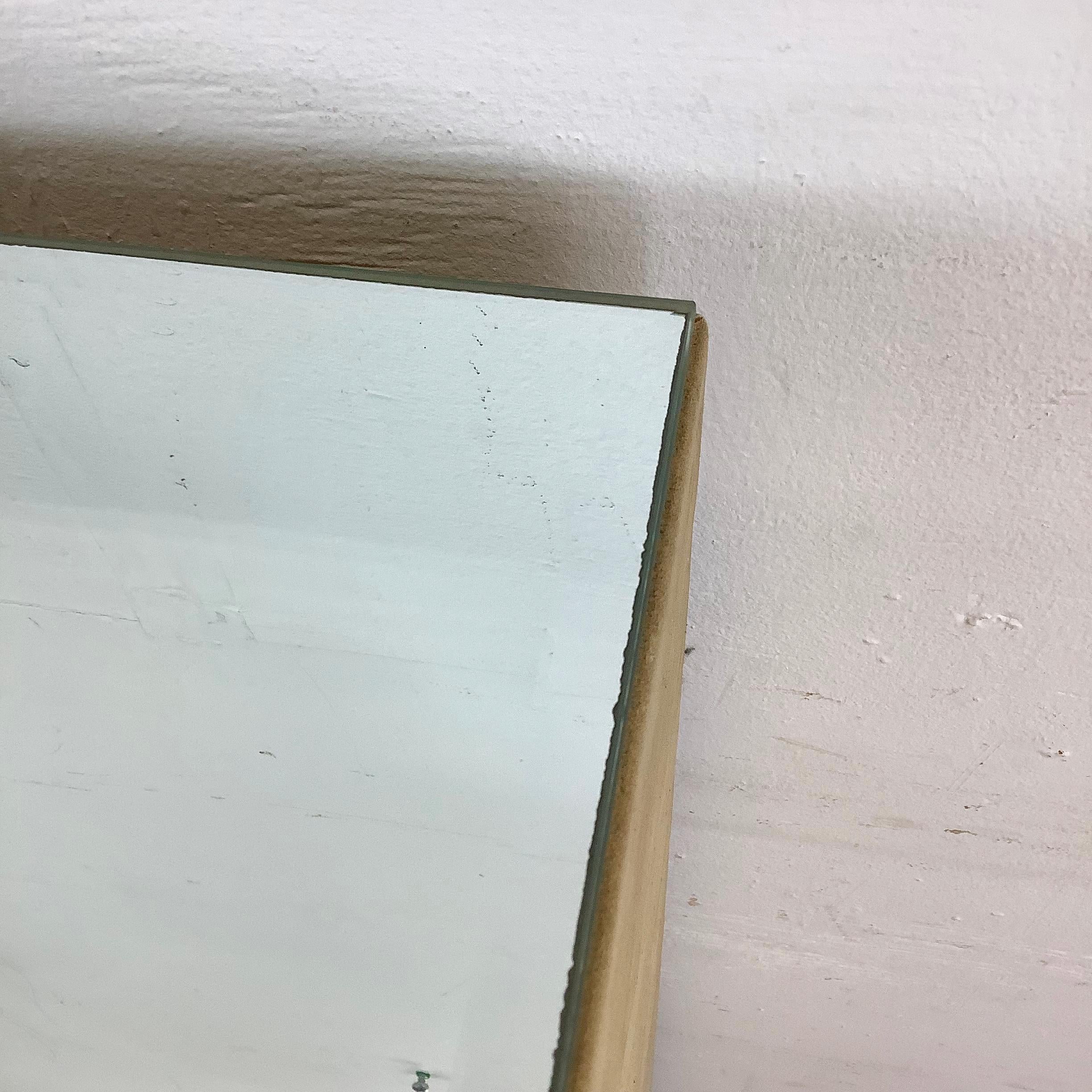 Retro Modern Mirrored Top Display Pedestal in vendita 9