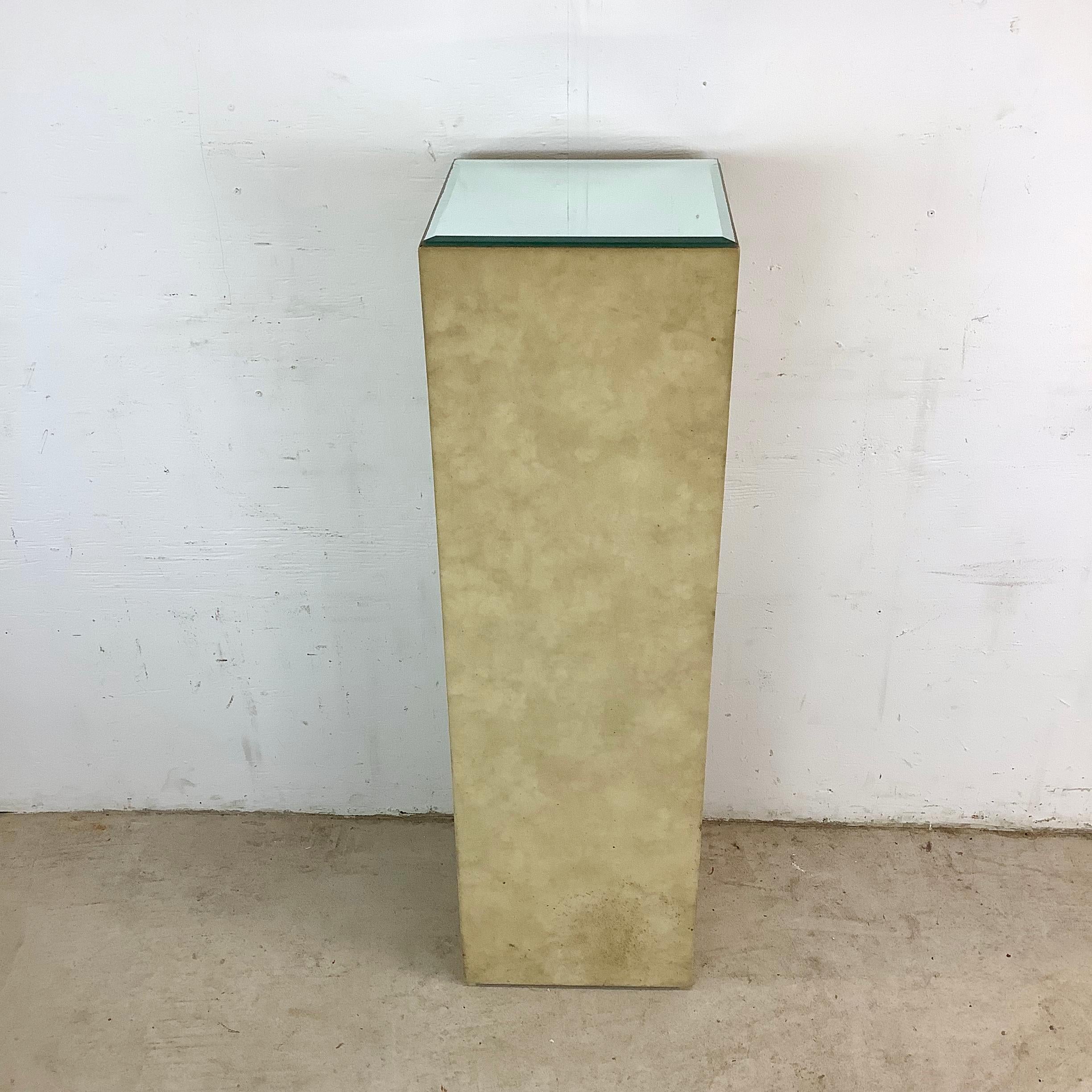 Moderno Retro Modern Mirrored Top Display Pedestal in vendita