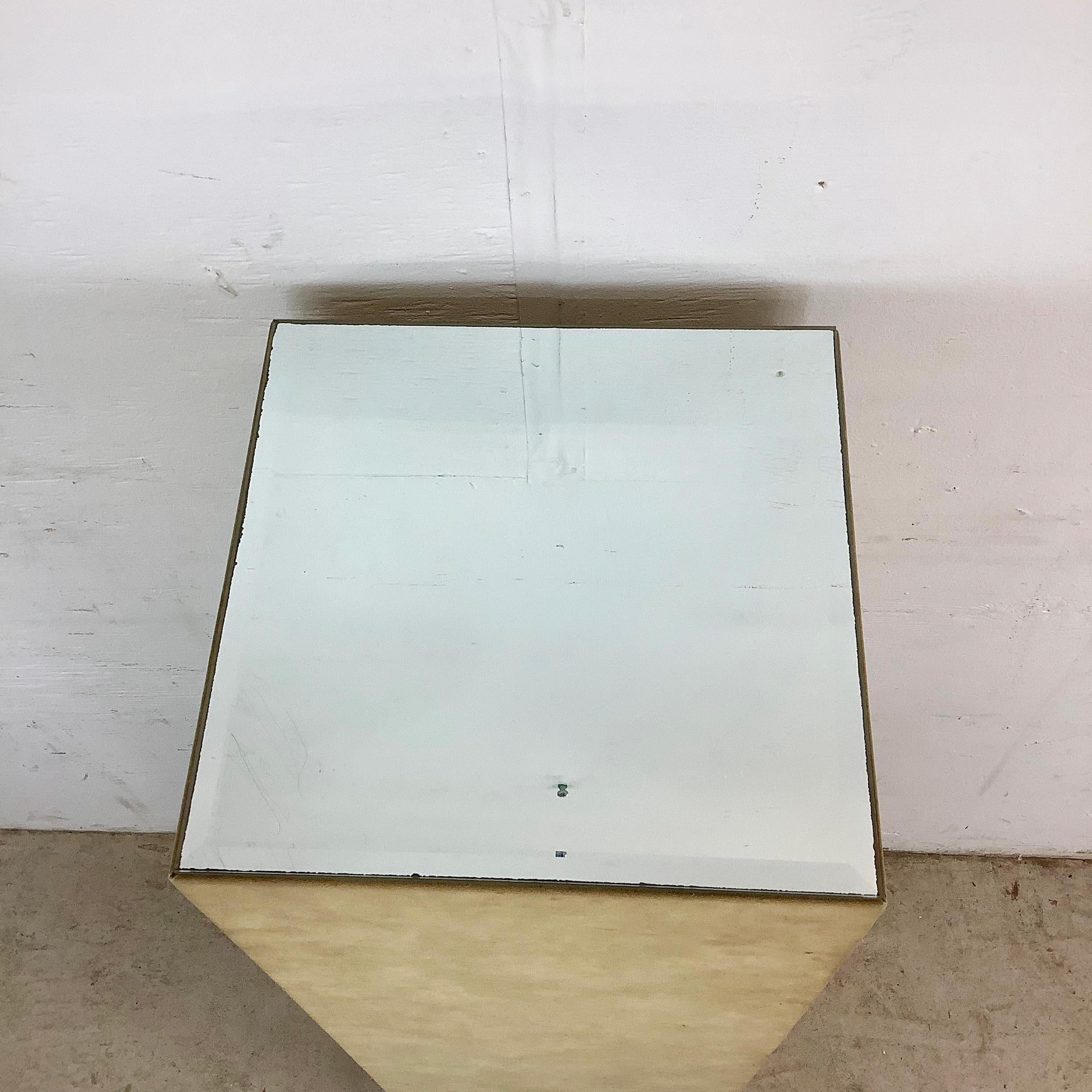 Sconosciuto Retro Modern Mirrored Top Display Pedestal in vendita