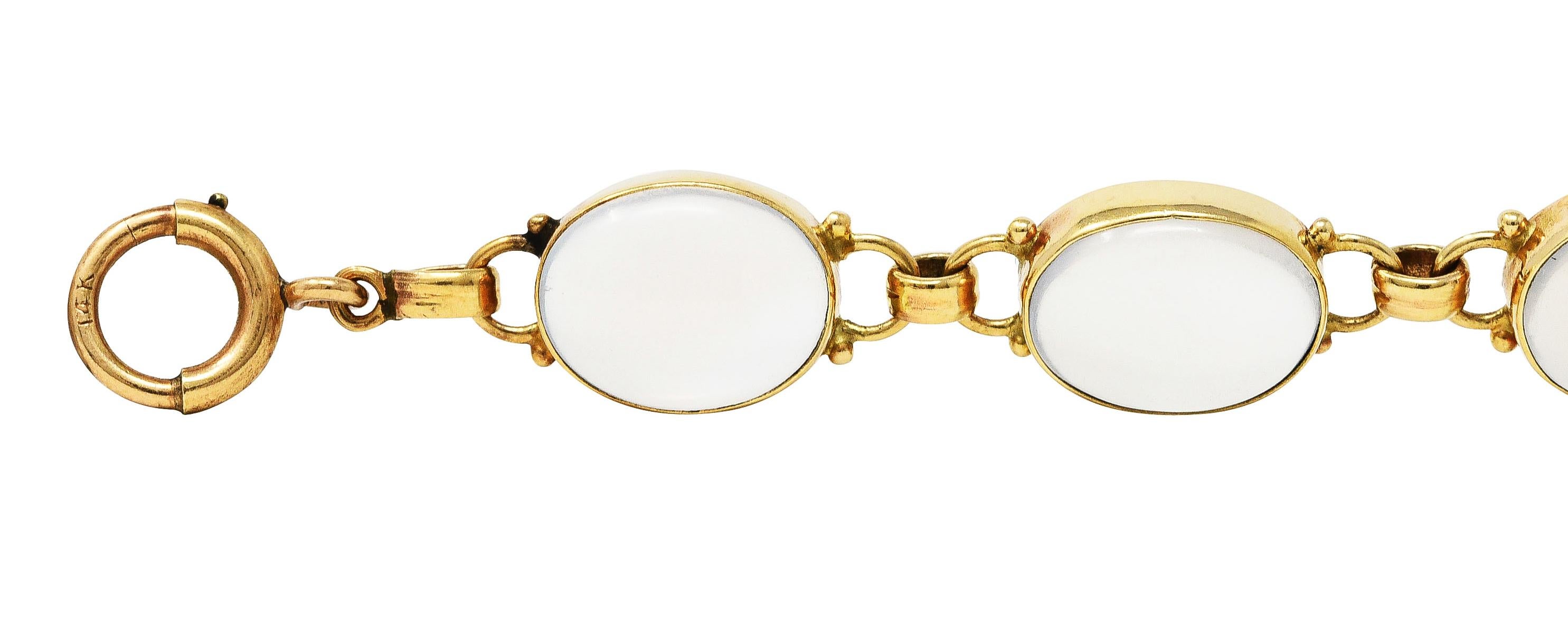 Rétro Bracelet à maillons vintage rétro en or jaune 14 carats avec cabochon de pierre de lune en vente
