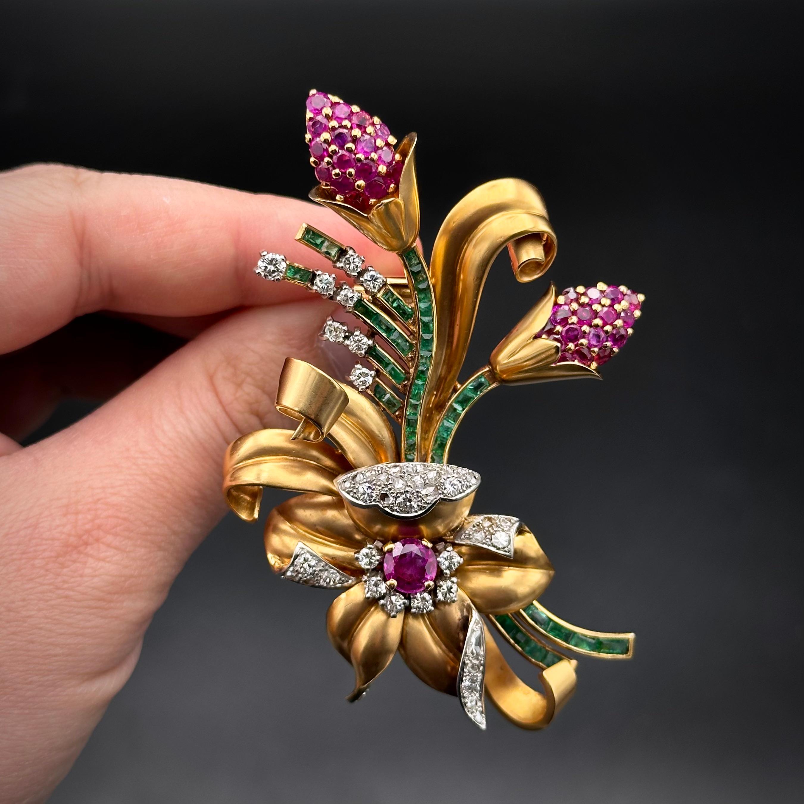 Retro Natural Burmese Ruby Emerald Diamond Floral Bouquet Brooch Rose Gold 1940s For Sale 2