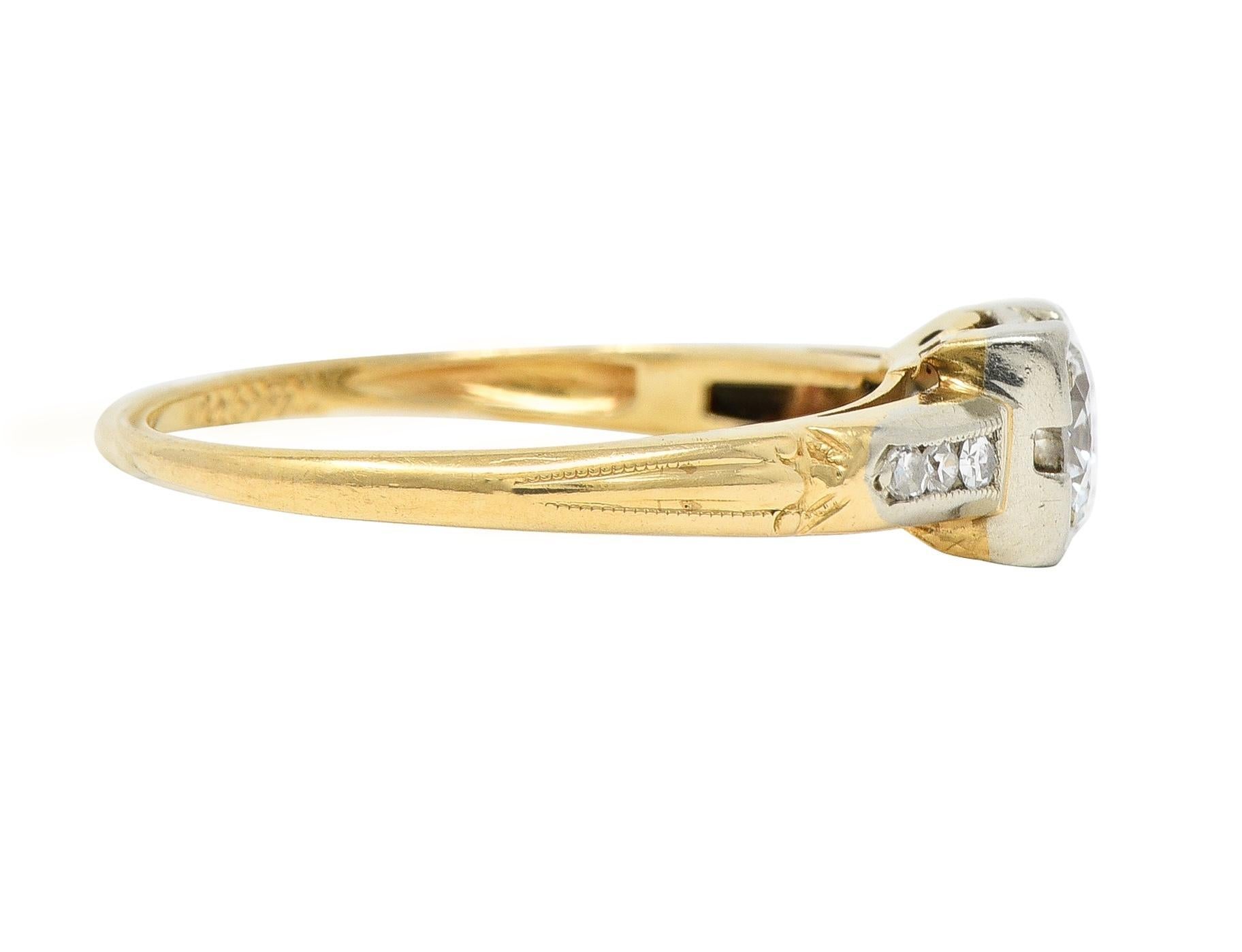 Retro Vintage-Verlobungsring aus 14 Karat zweifarbigem Gold mit Diamanten im alteuropäischen Schliff (Alteuropäischer Schliff) im Angebot