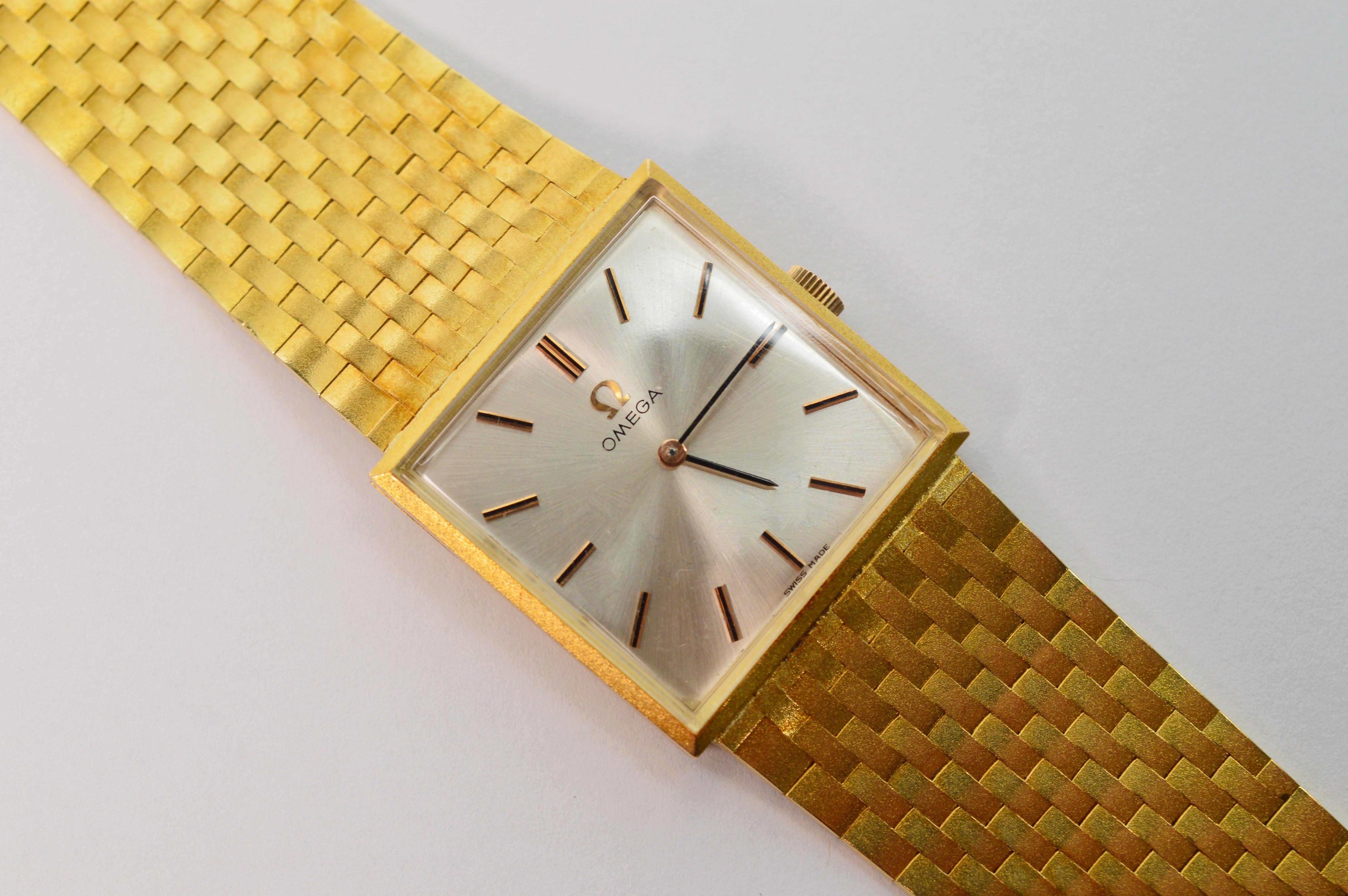Retro Omega Gold Dress Wristwatch For Sale 3