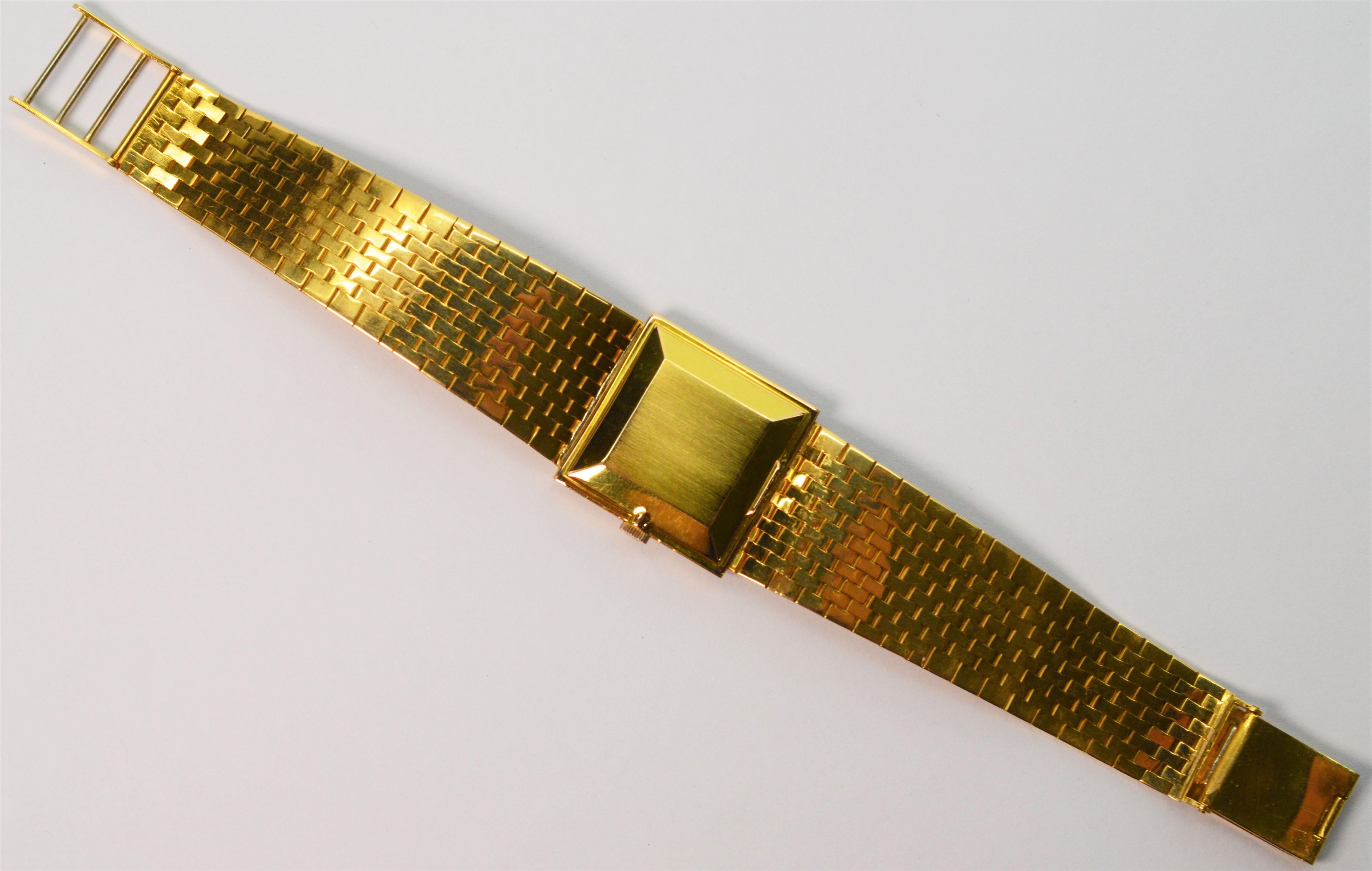 Retro Omega Gold Dress Wristwatch In Excellent Condition For Sale In Mount Kisco, NY