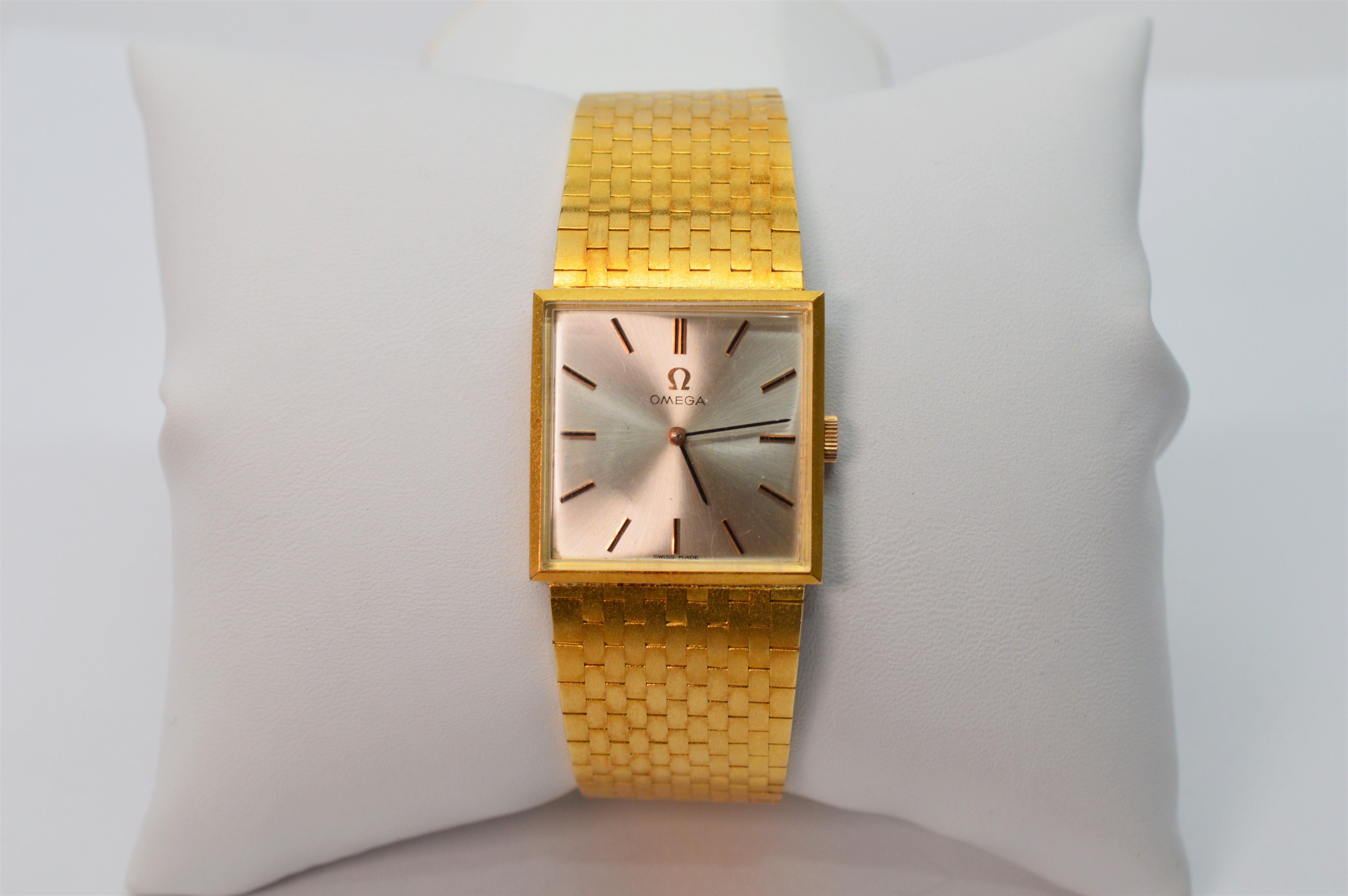 Women's or Men's Retro Omega Gold Dress Wristwatch For Sale