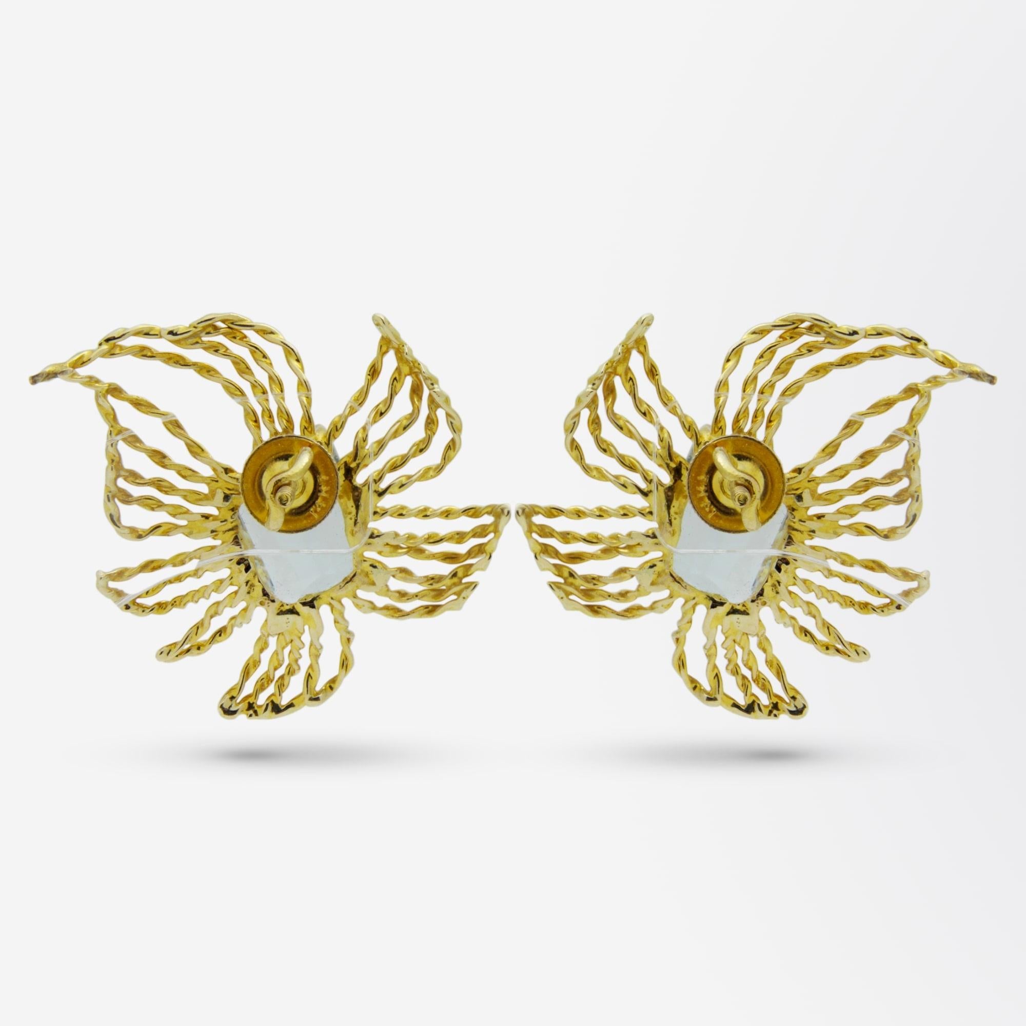 10 karat gold stud earrings