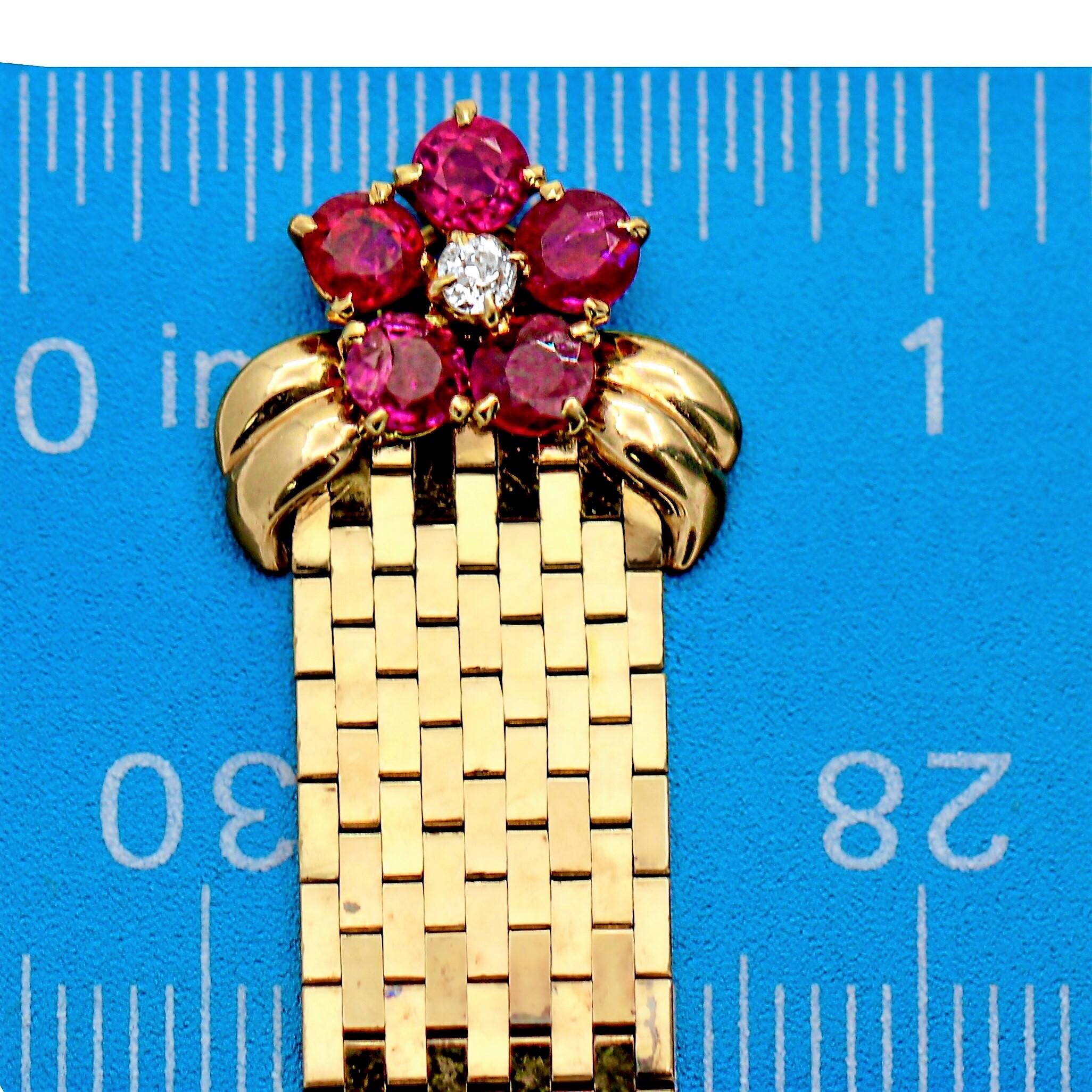 Retro Period Brick Link Buckle Ring with Ruby Flower, Diamonds and Sapphires In Good Condition For Sale In Palm Beach, FL