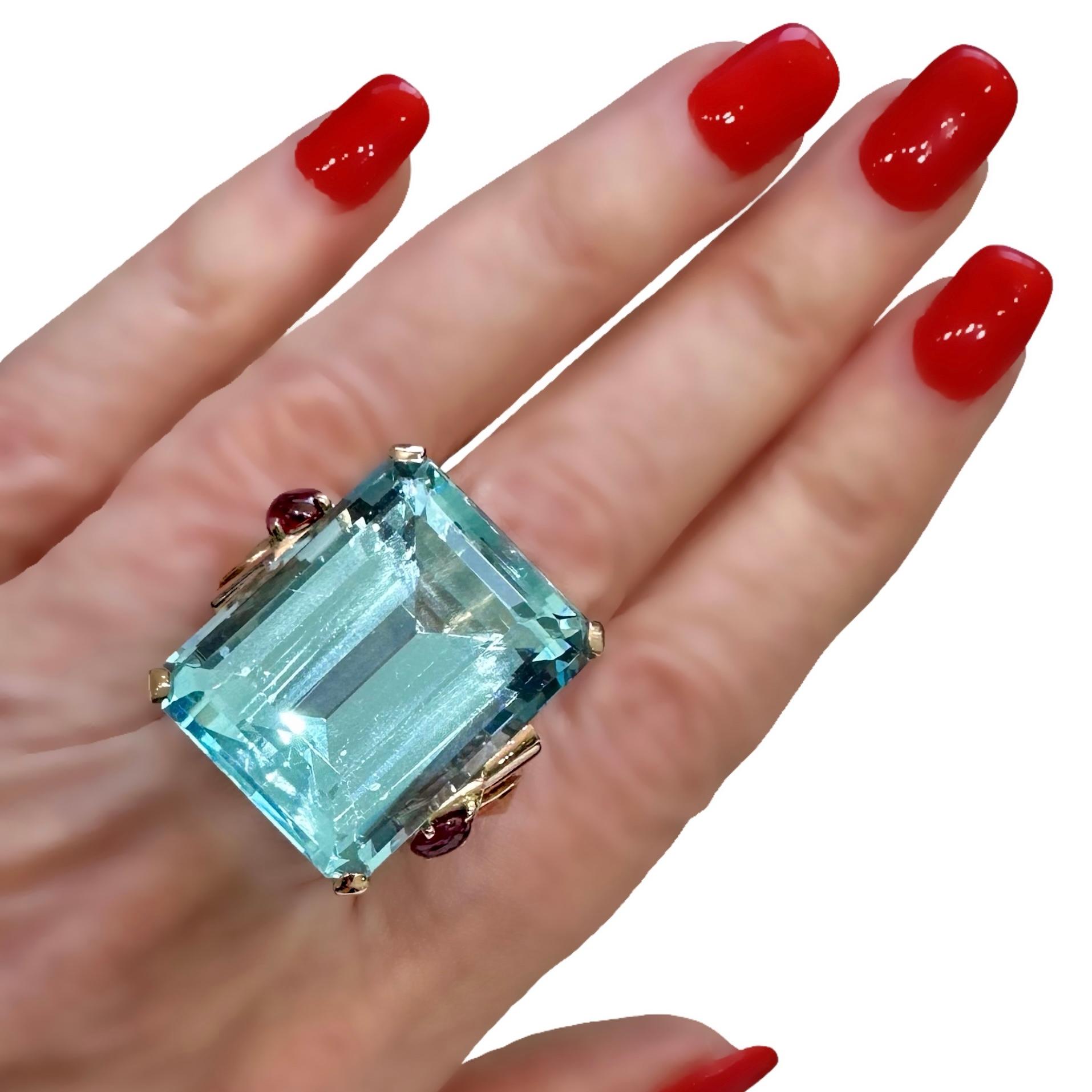 Retro Period Rose Gold Ring with 51ct Aquamarine and Cabochon Rubies For Sale 7