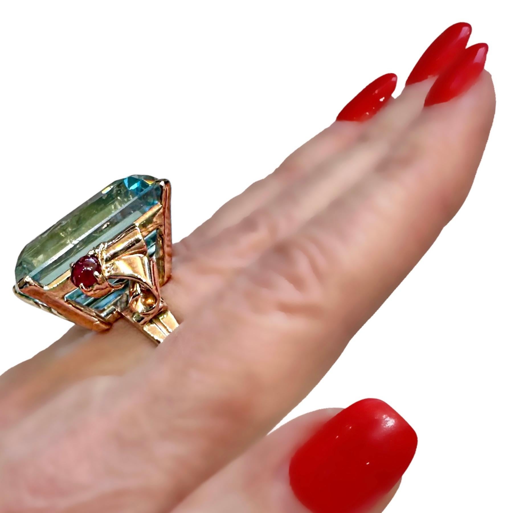 Retro Period Rose Gold Ring with 51ct Aquamarine and Cabochon Rubies For Sale 9