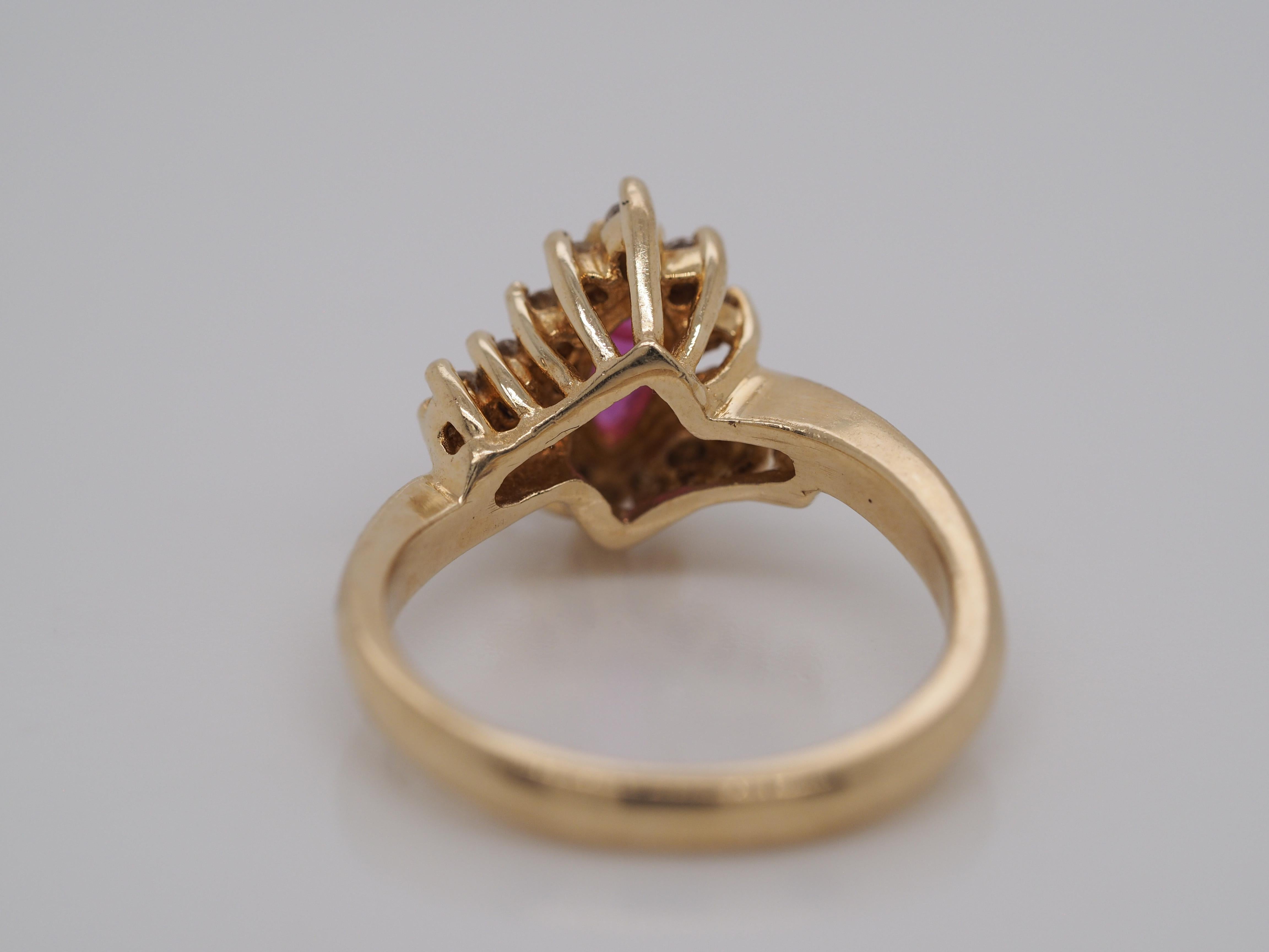 Retro Pink Sapphire and Diamond Vintage Marquise Ring in 14 Karat Yellow Gold For Sale 1