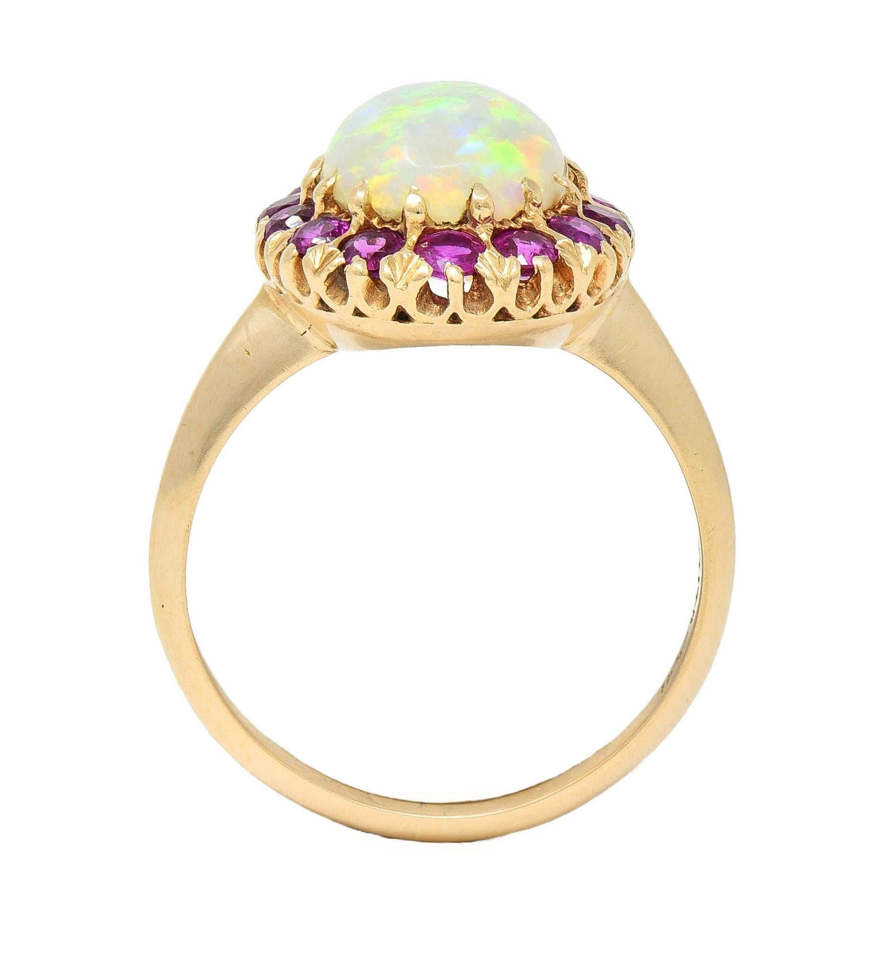 Anello aureola retrò in oro giallo 14 carati con zaffiro rosa e opale in vendita 6