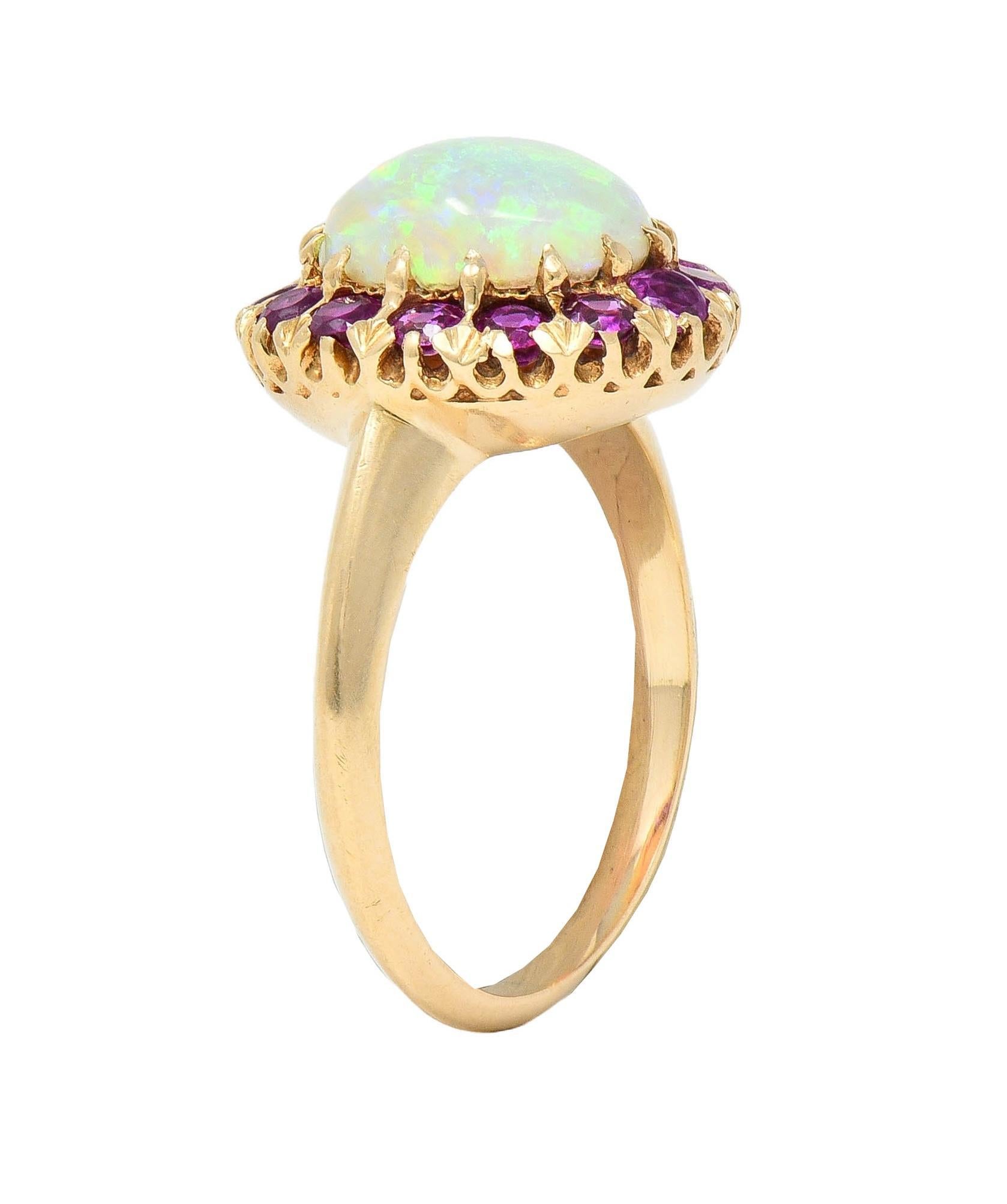 Anello aureola retrò in oro giallo 14 carati con zaffiro rosa e opale in vendita 8