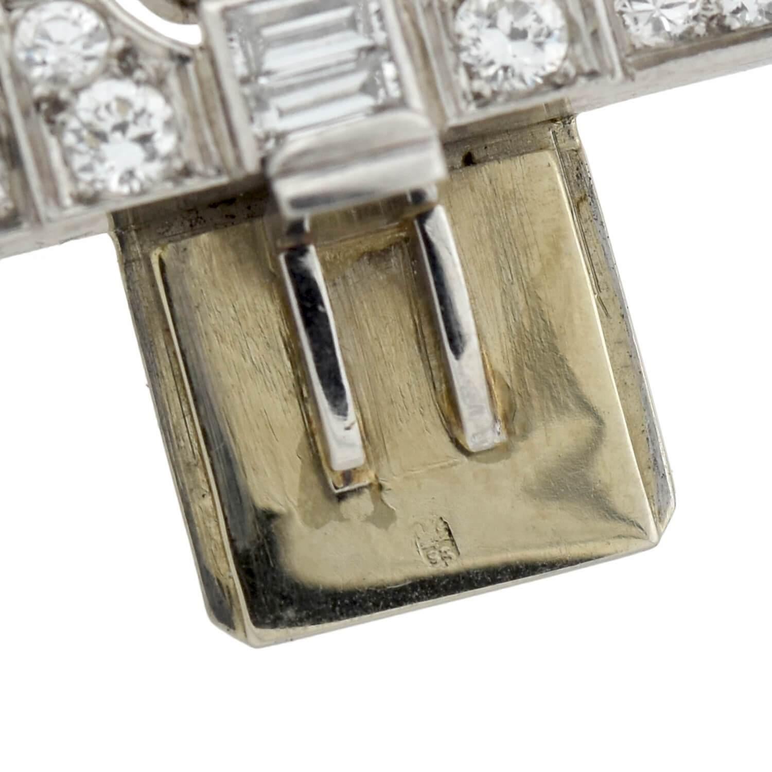 Retro Platinum 32.00 Total Carat Diamond Link Bracelet For Sale 6