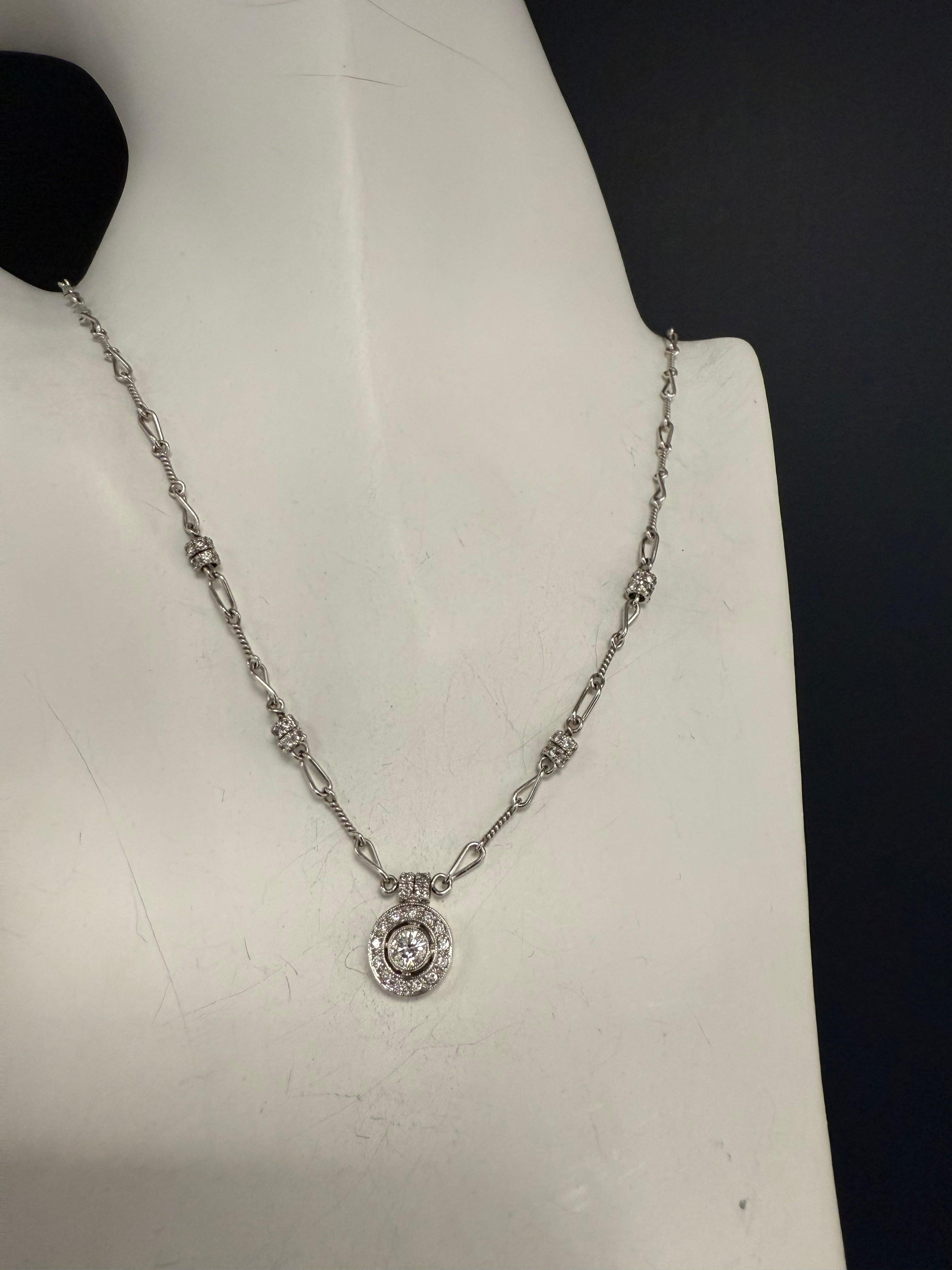 Rétro Collier pendentif rétro en platine et or orné d'un diamant naturel de 1 carat par Pepi en vente
