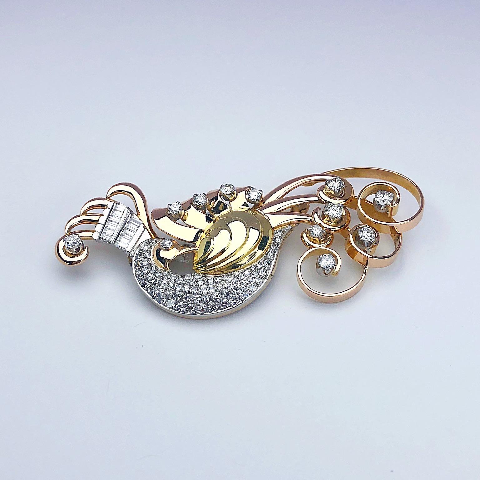 Round Cut Retro Platinum, Rose and Yellow Gold Peacock Brooch with 2.95 Carat Diamonds For Sale