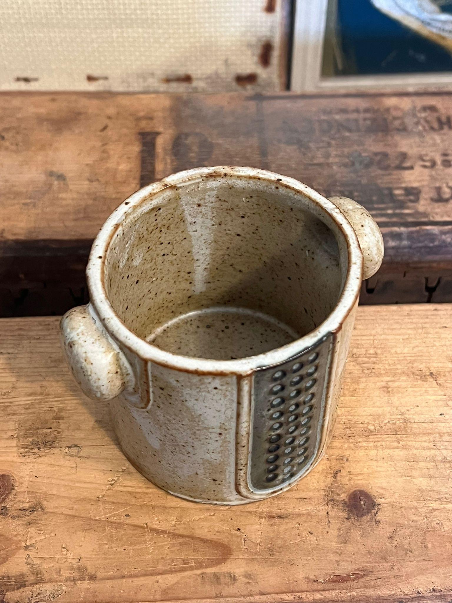 Retro pottery small unique Planter For Sale 1