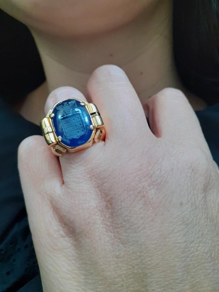 Retro Reversible Sapphire Signet Ring 18 Karat Yellow Gold, Circa 1940 ...