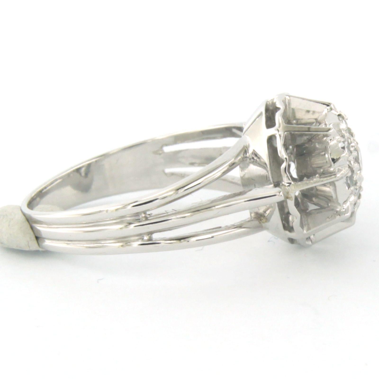 RETRO Ring mit Diamanten im Brillant- und Einzelschliff bis zu 0,38ct aus 18k Gold (Retro) im Angebot
