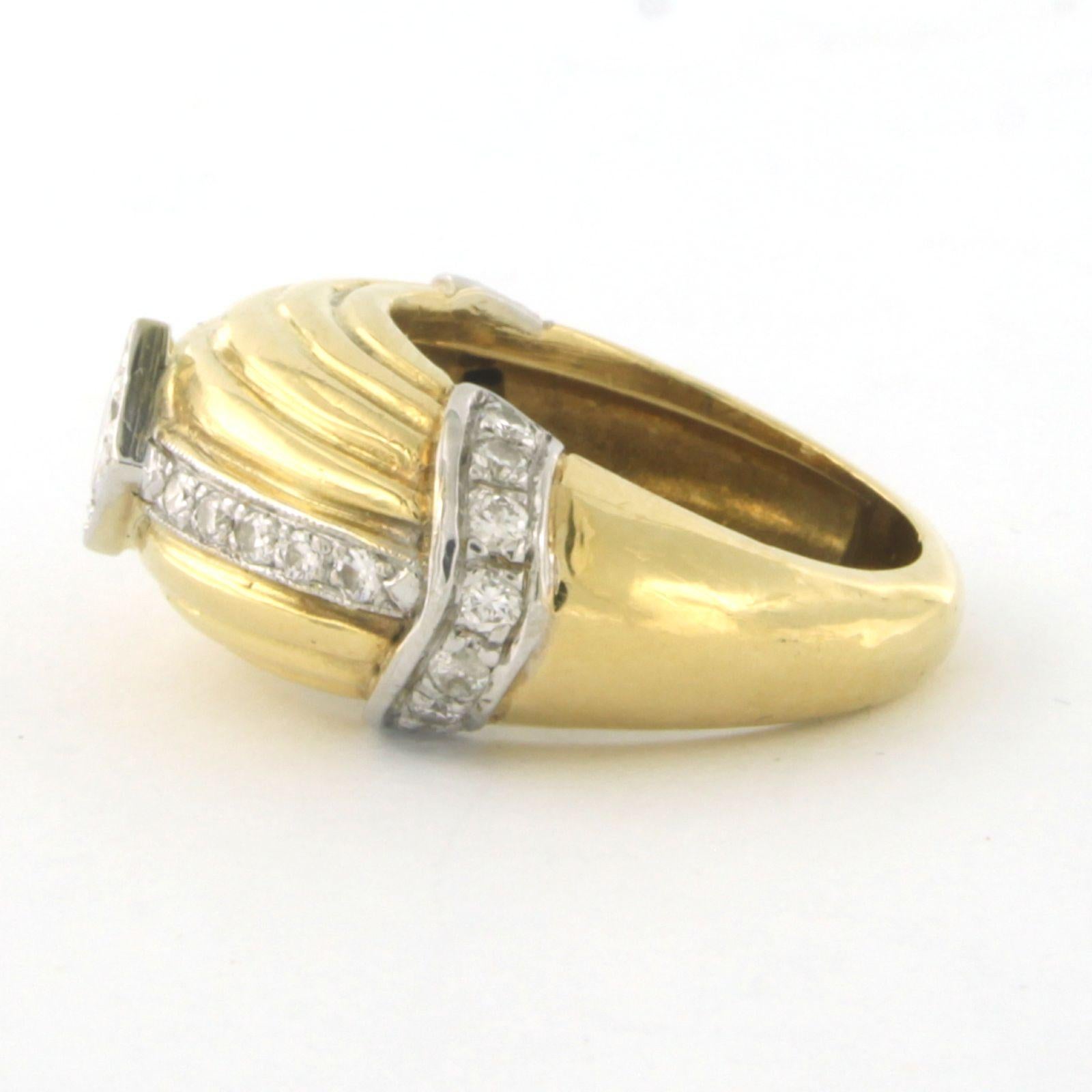 RETRO -Ring with diamonds 18k bi-colour gold In Excellent Condition For Sale In The Hague, ZH