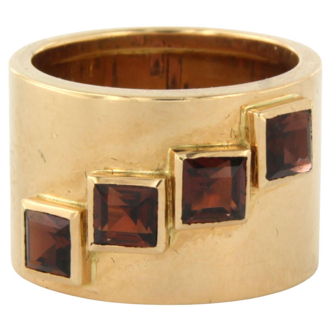 RETRO - ring with garnet 14k pink gold For Sale