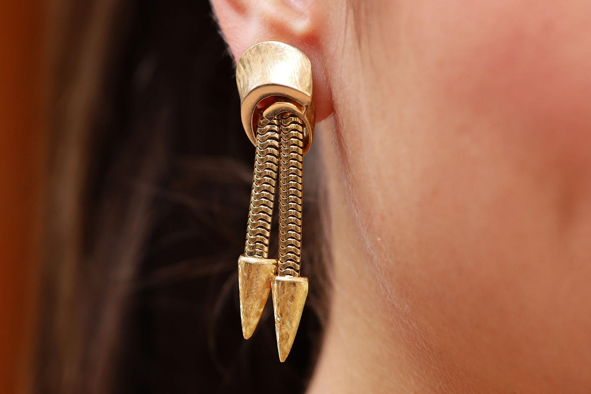 Retro Rocket Age 14K Gold Modernist Dangle Earrings In Good Condition For Sale In Santa Barbara, CA