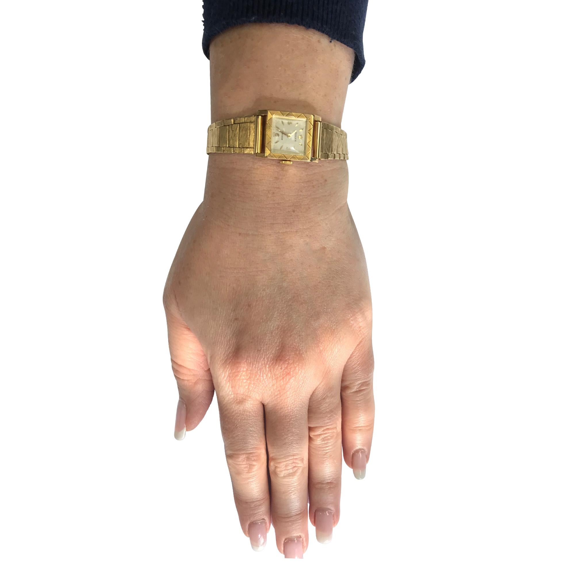 Retro Rolex Precision Yellow Gold Wristwatch In Good Condition In Miami, FL